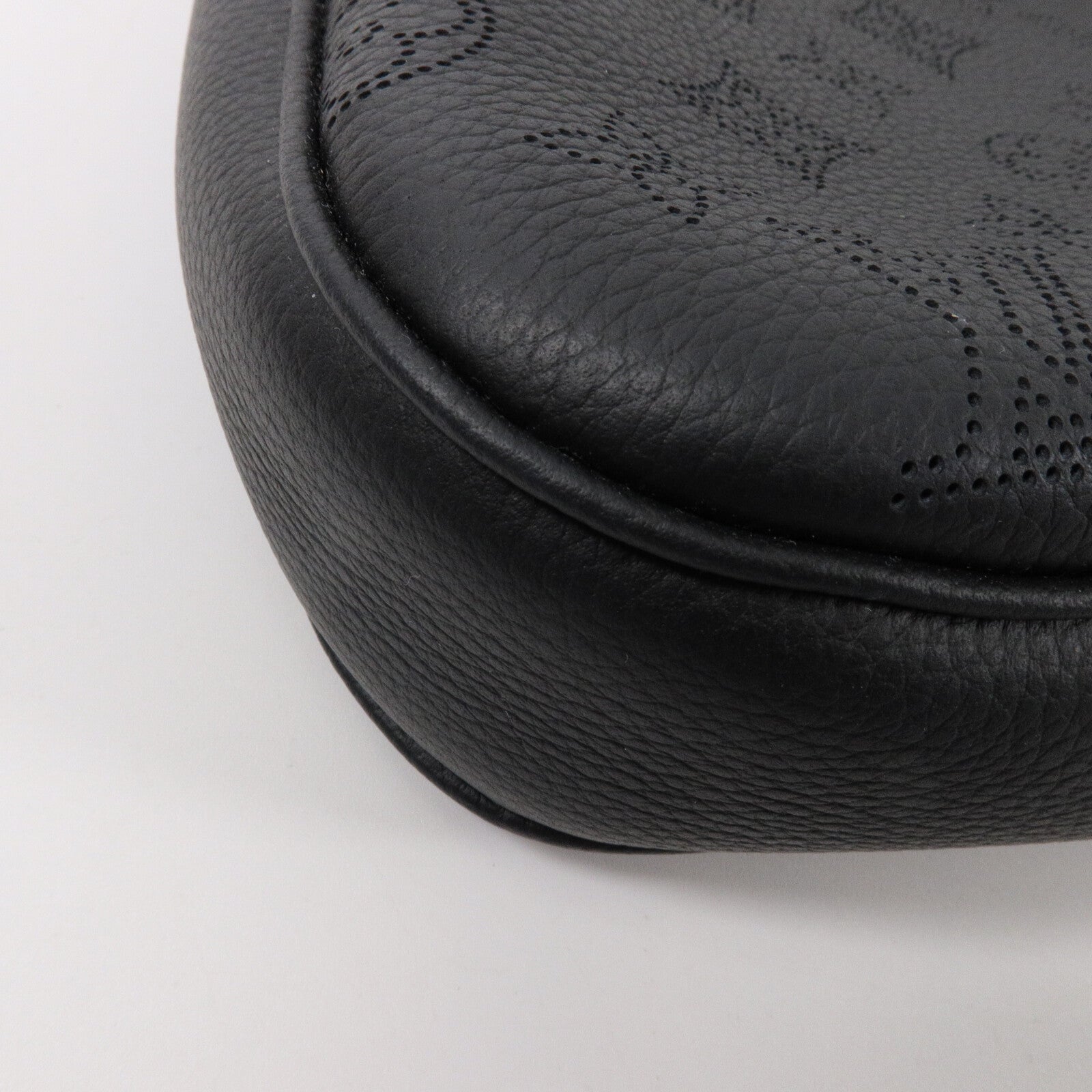 LOUIS VUITTON Monogram Mahina All Around PM手挽肩背兩用袋