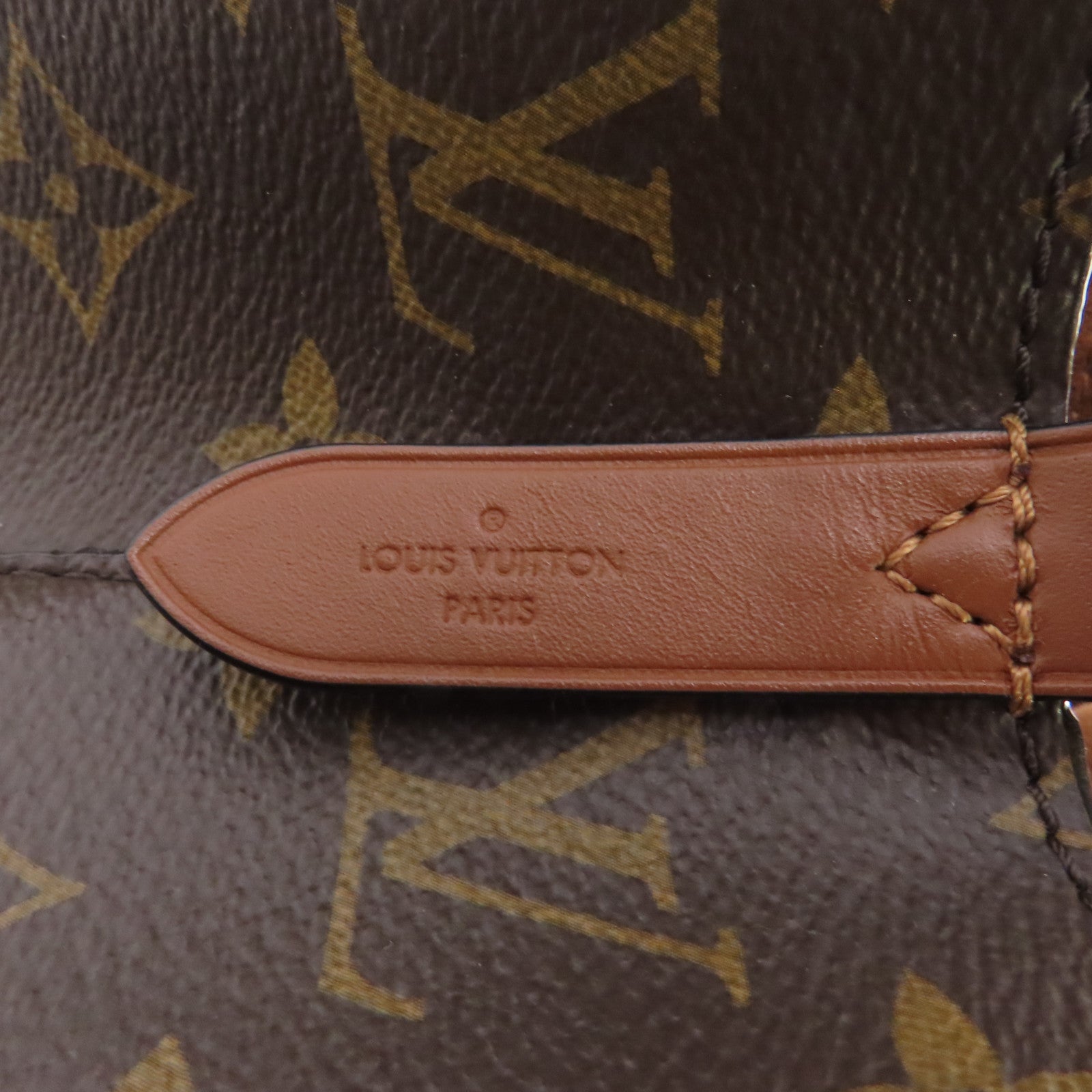 LOUIS VUITTON Monogram Neo Noe MM金扣肩背袋棕色