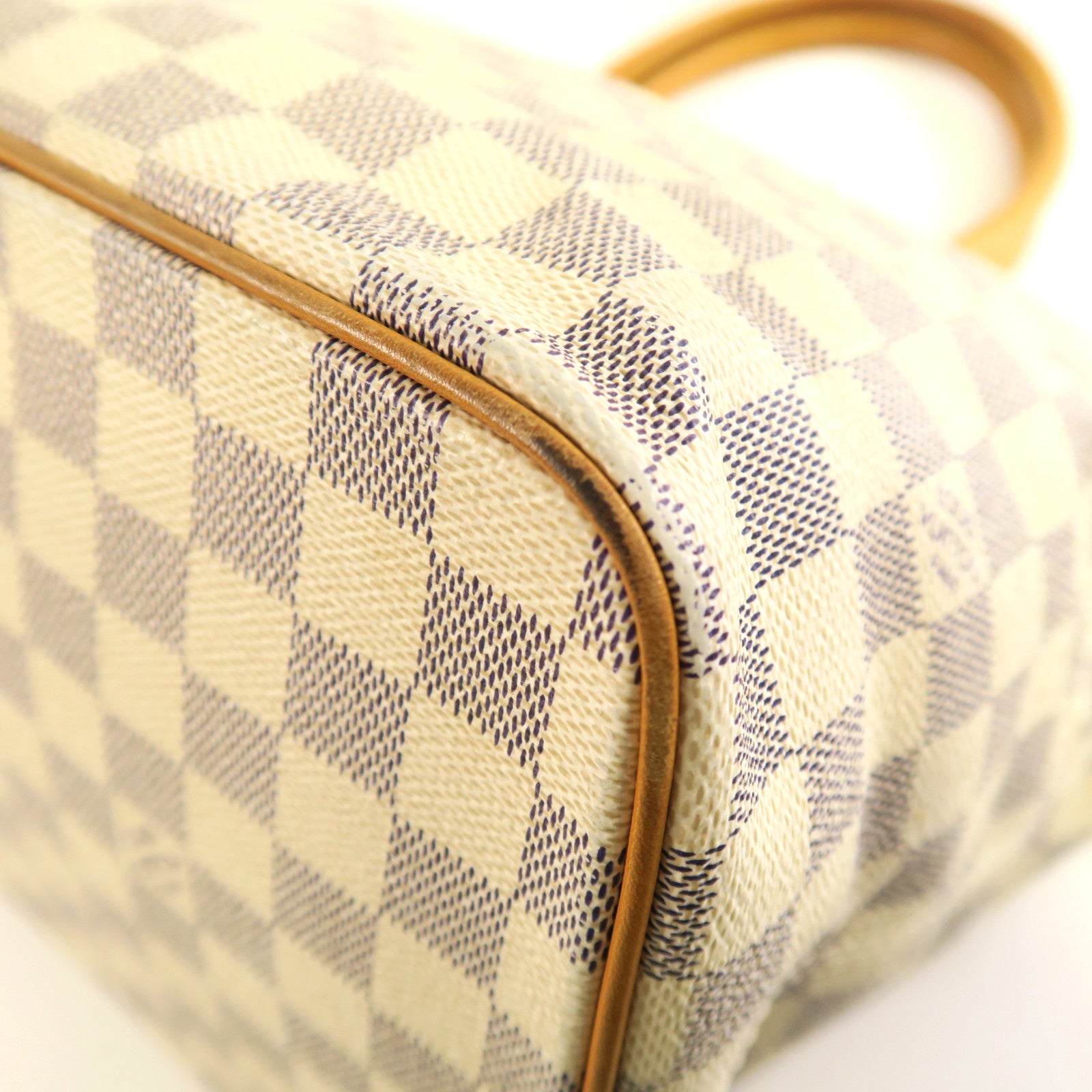 LOUIS VUITTON 【激減優惠】Damier Azur Saleya金扣肩背袋白色