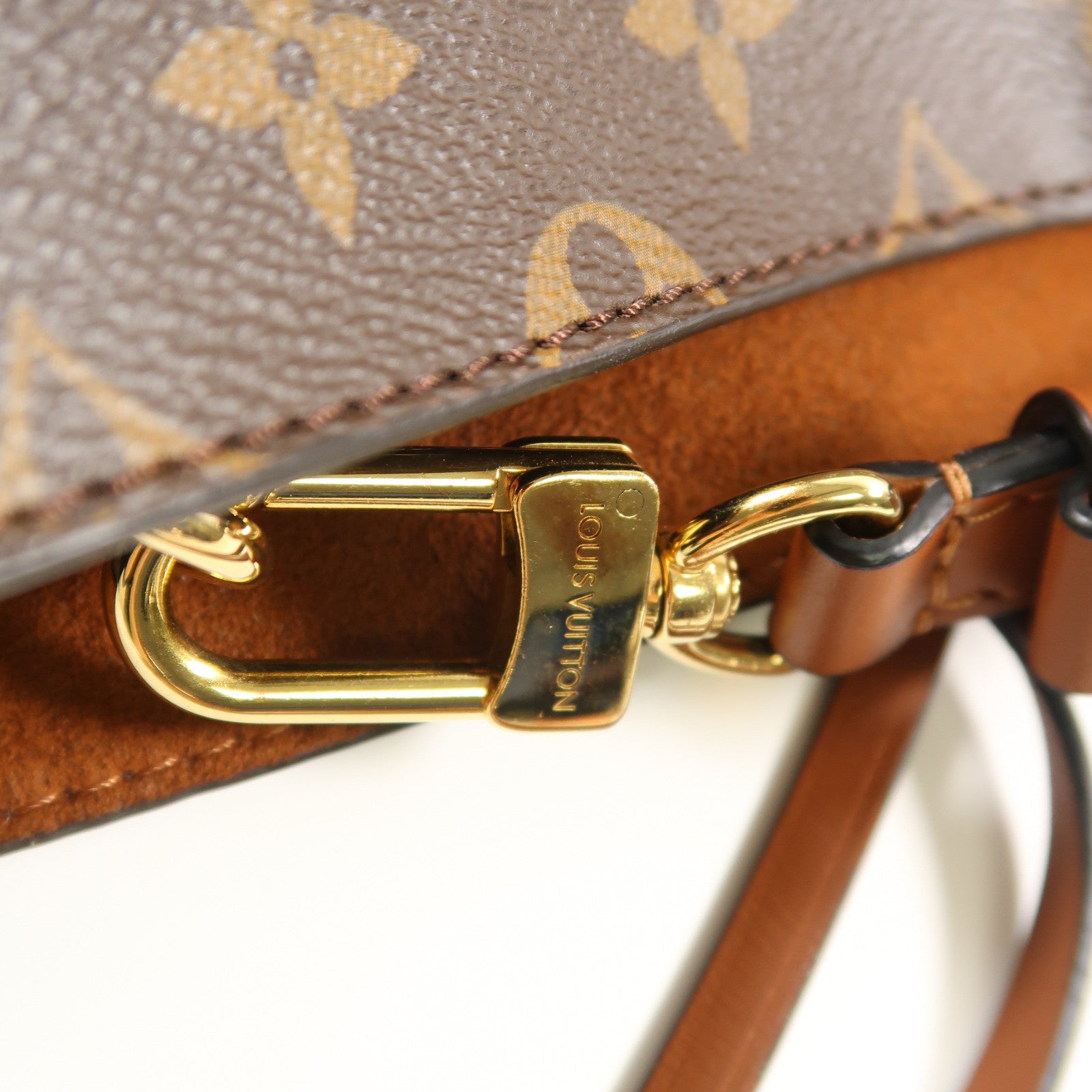 LOUIS VUITTON Monogram Neo Noe MM金扣肩背袋啡色