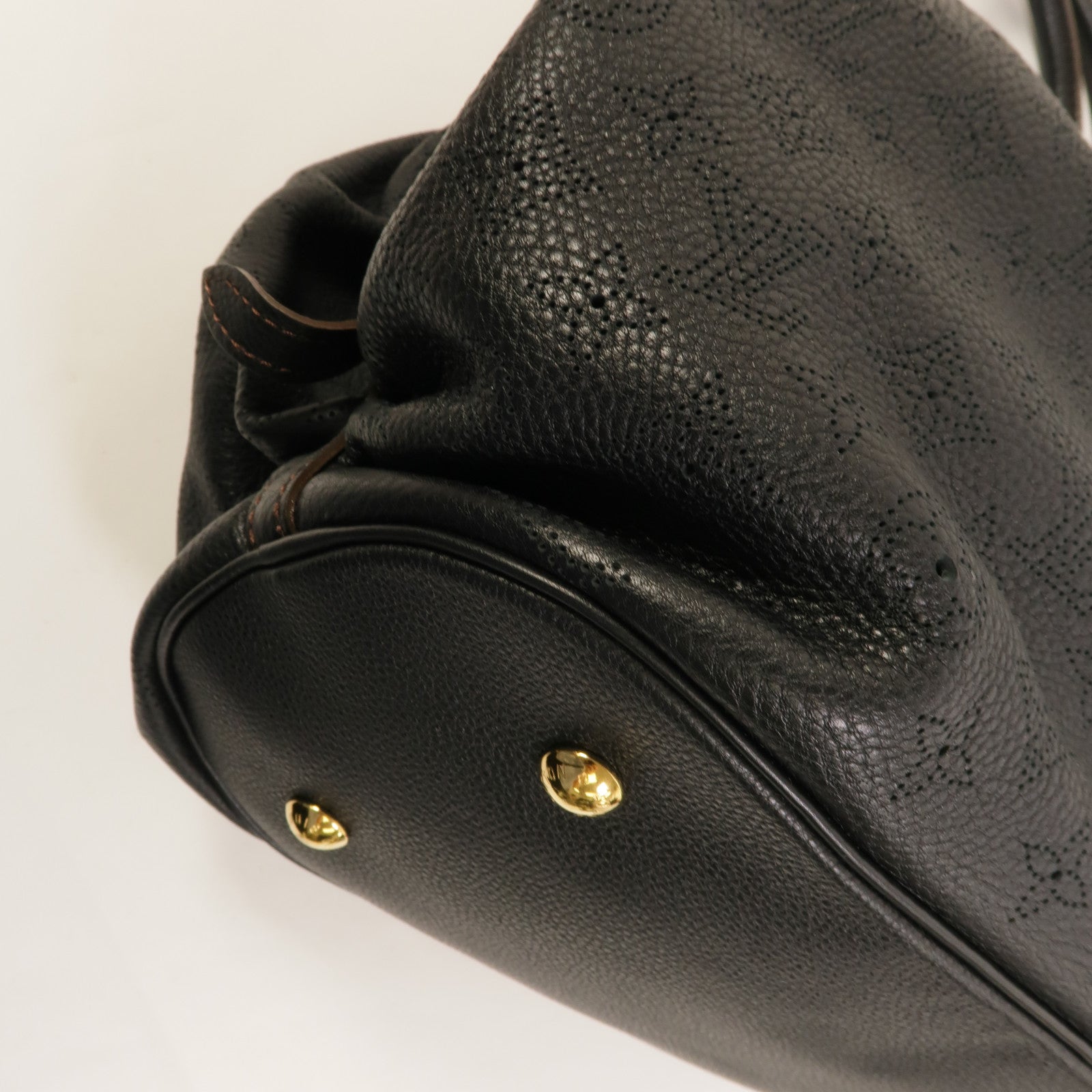LOUIS VUITTON Mahina Mahina XL肩背袋