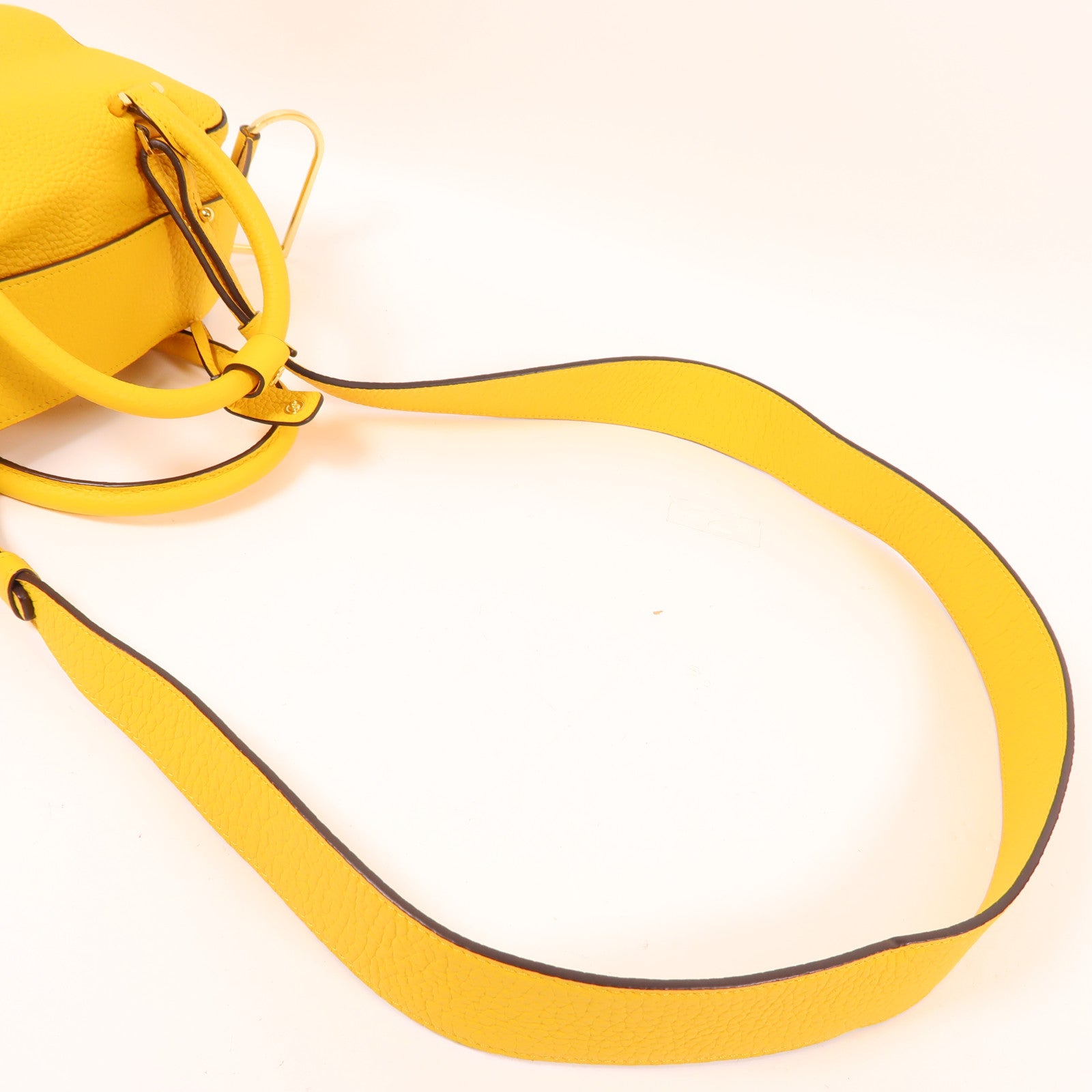 Delvaux 牛皮皮革Cool Box Mini金扣手挽肩背兩用袋