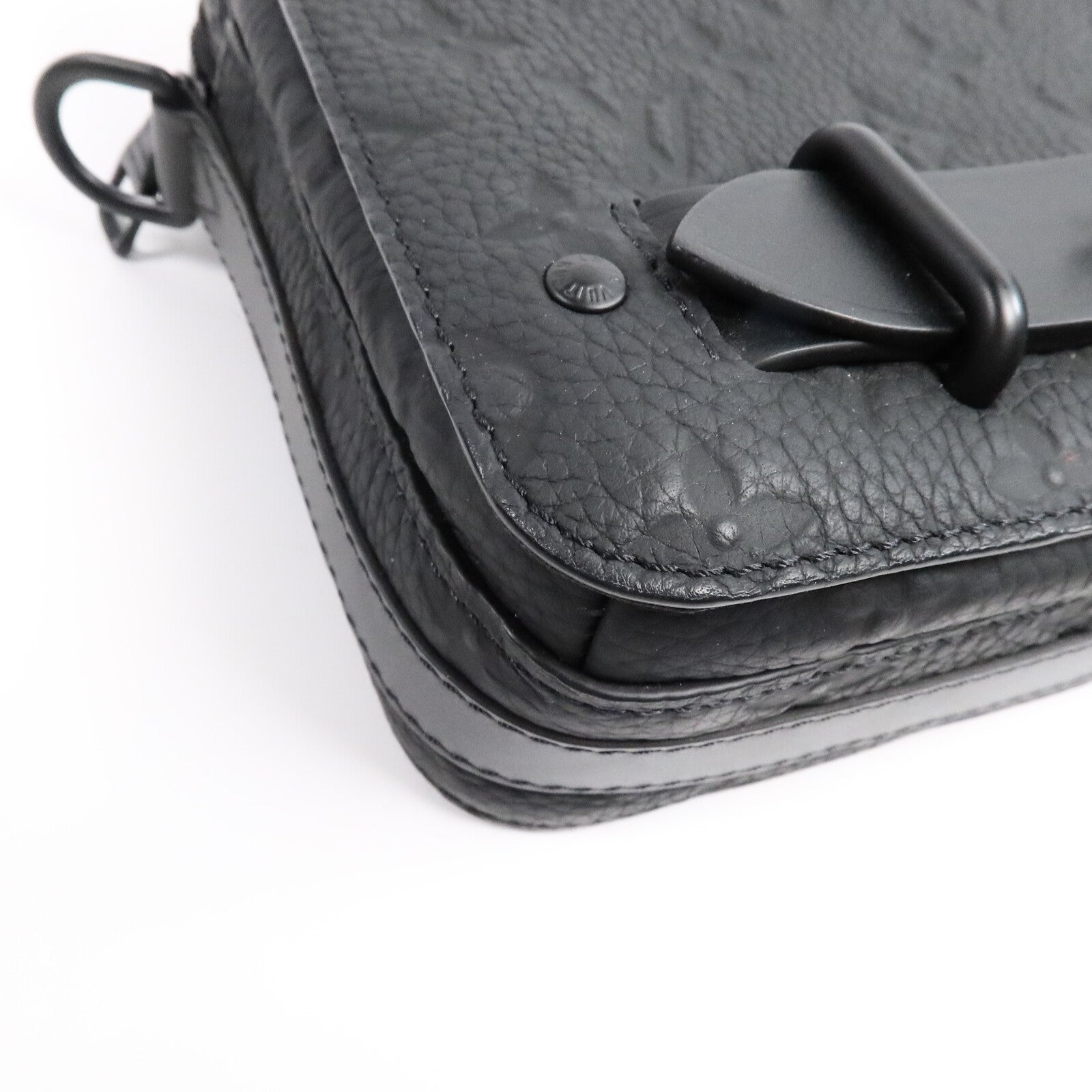 LOUIS VUITTON Monogram Taurillon Steamer Messenger肩背袋
