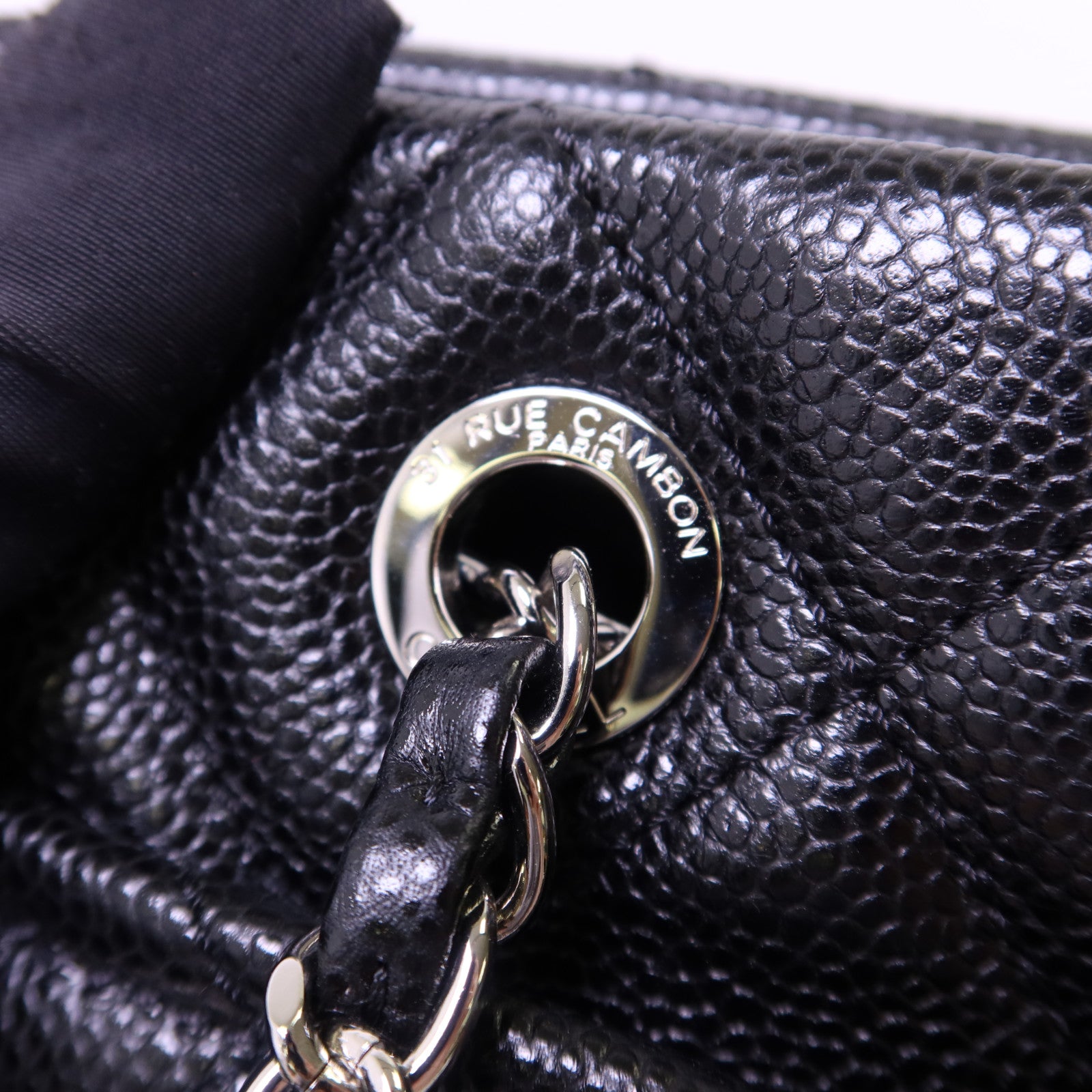 CHANEL 牛皮皮革Shoulder Bag銀扣鏈帶肩背袋