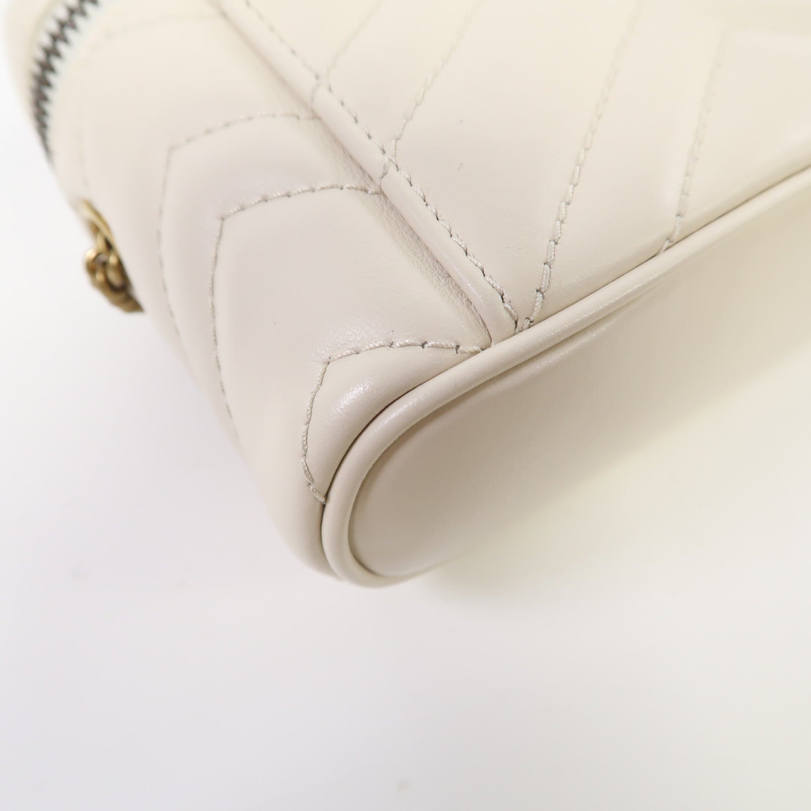 GUCCI 牛皮皮革GG Marmont Mini Top Handle Bag金扣手挽肩背兩用袋白色