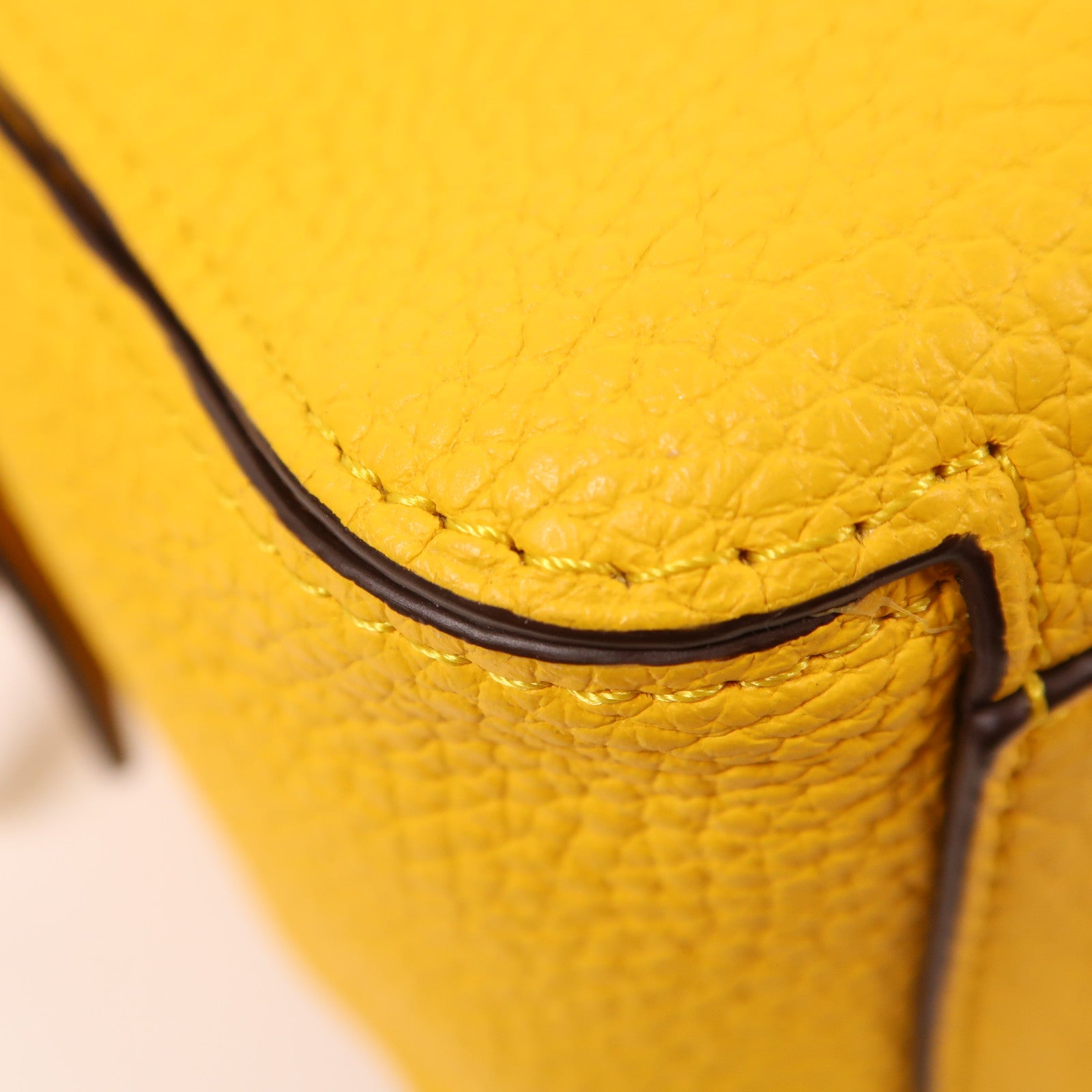 Delvaux 牛皮皮革Cool Box Mini金扣手挽肩背兩用袋