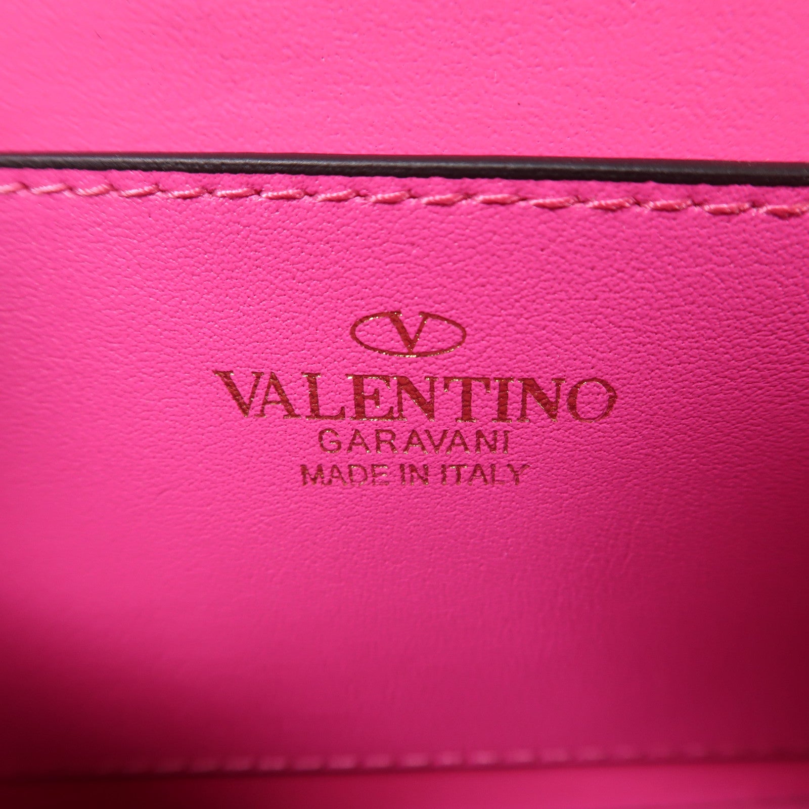 Valentino 皮革Rockstud Shoulder Bag金扣肩背袋