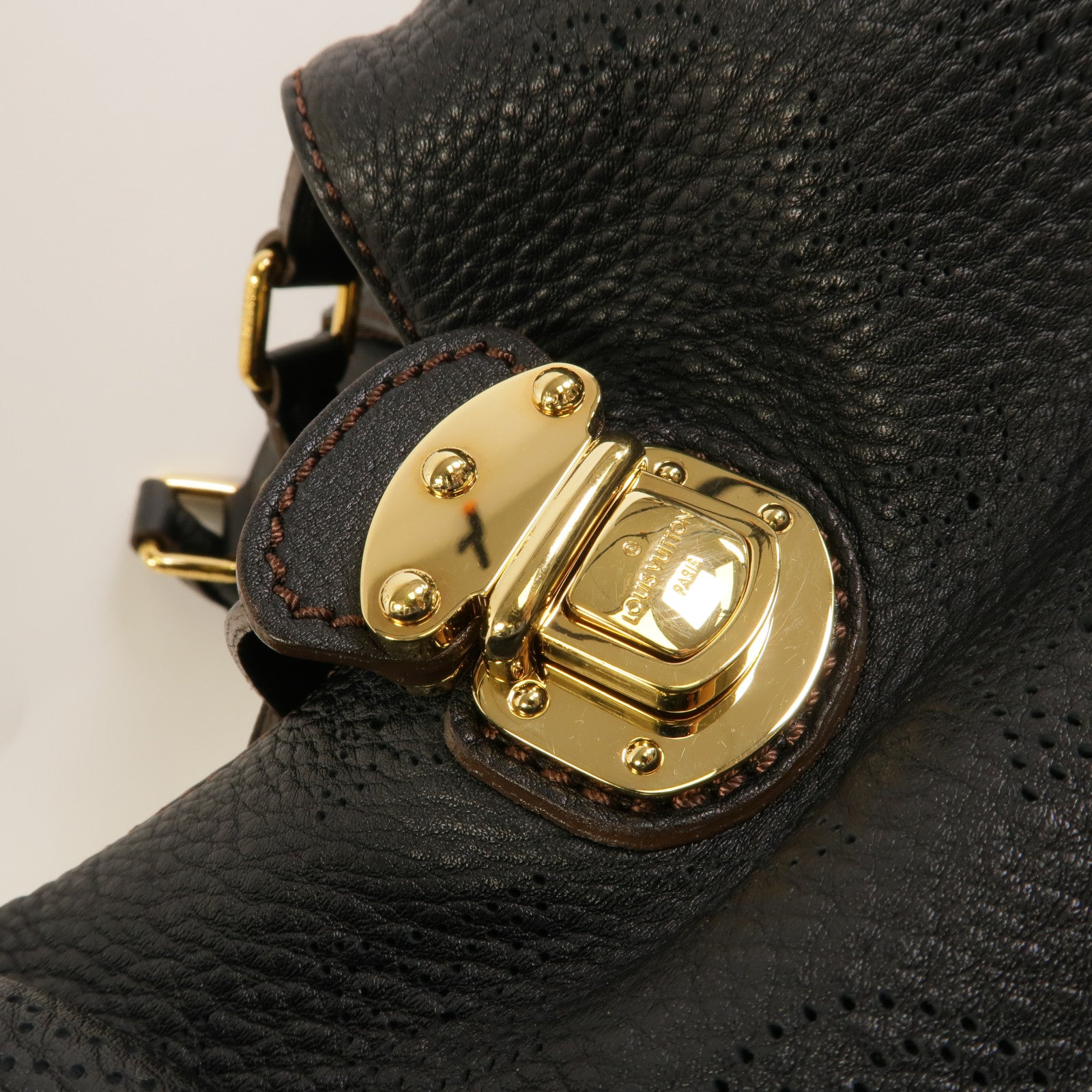 LOUIS VUITTON Mahina Mahina XL肩背袋