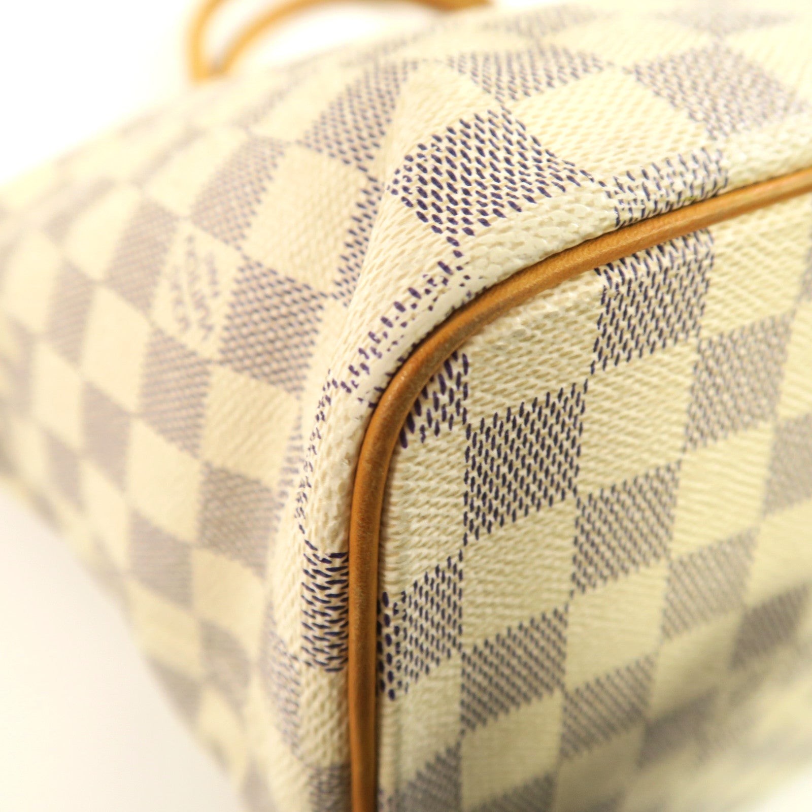 LOUIS VUITTON 【激減優惠】Damier Azur Saleya金扣肩背袋白色