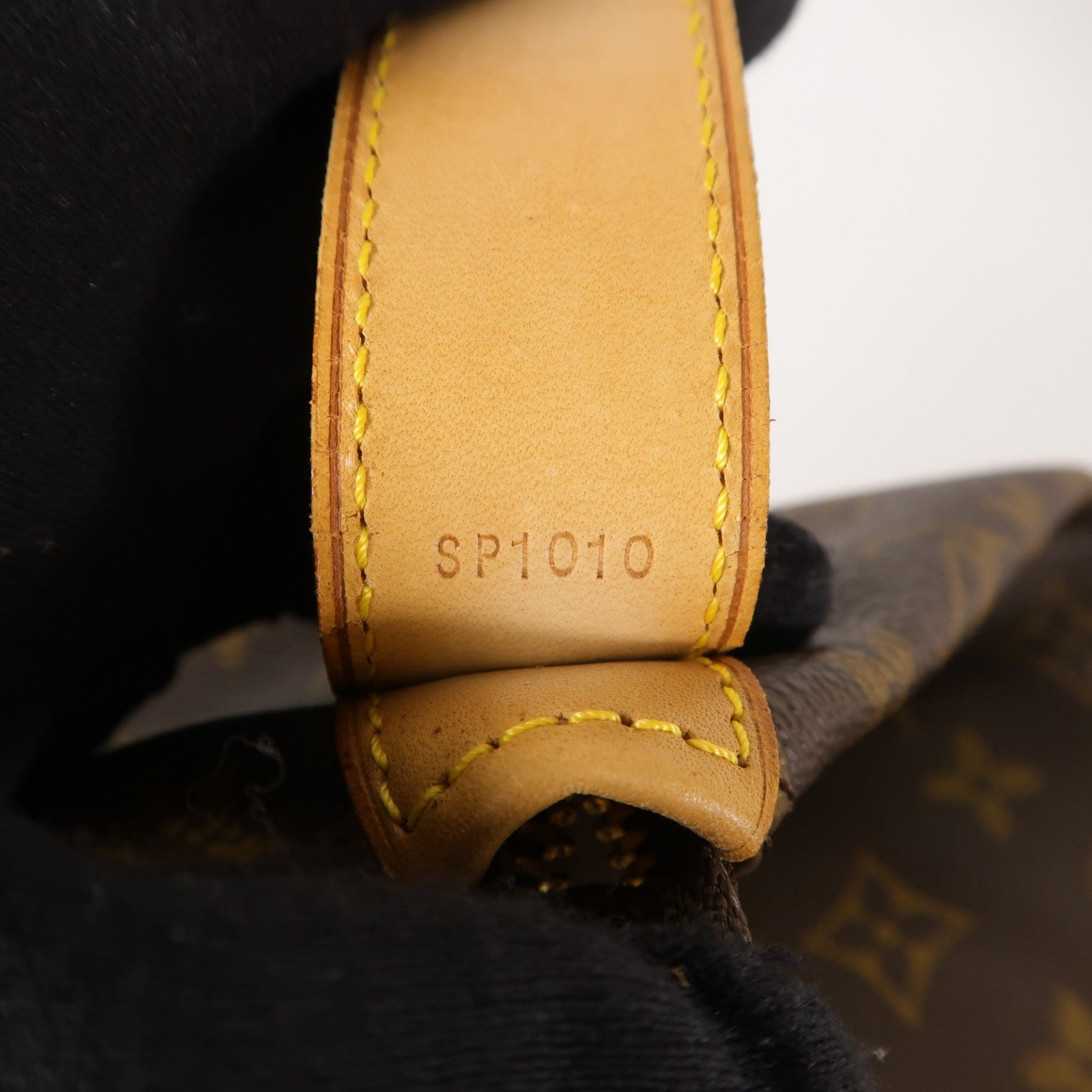 LOUIS VUITTON Monogram Cruiser45金扣手挽袋