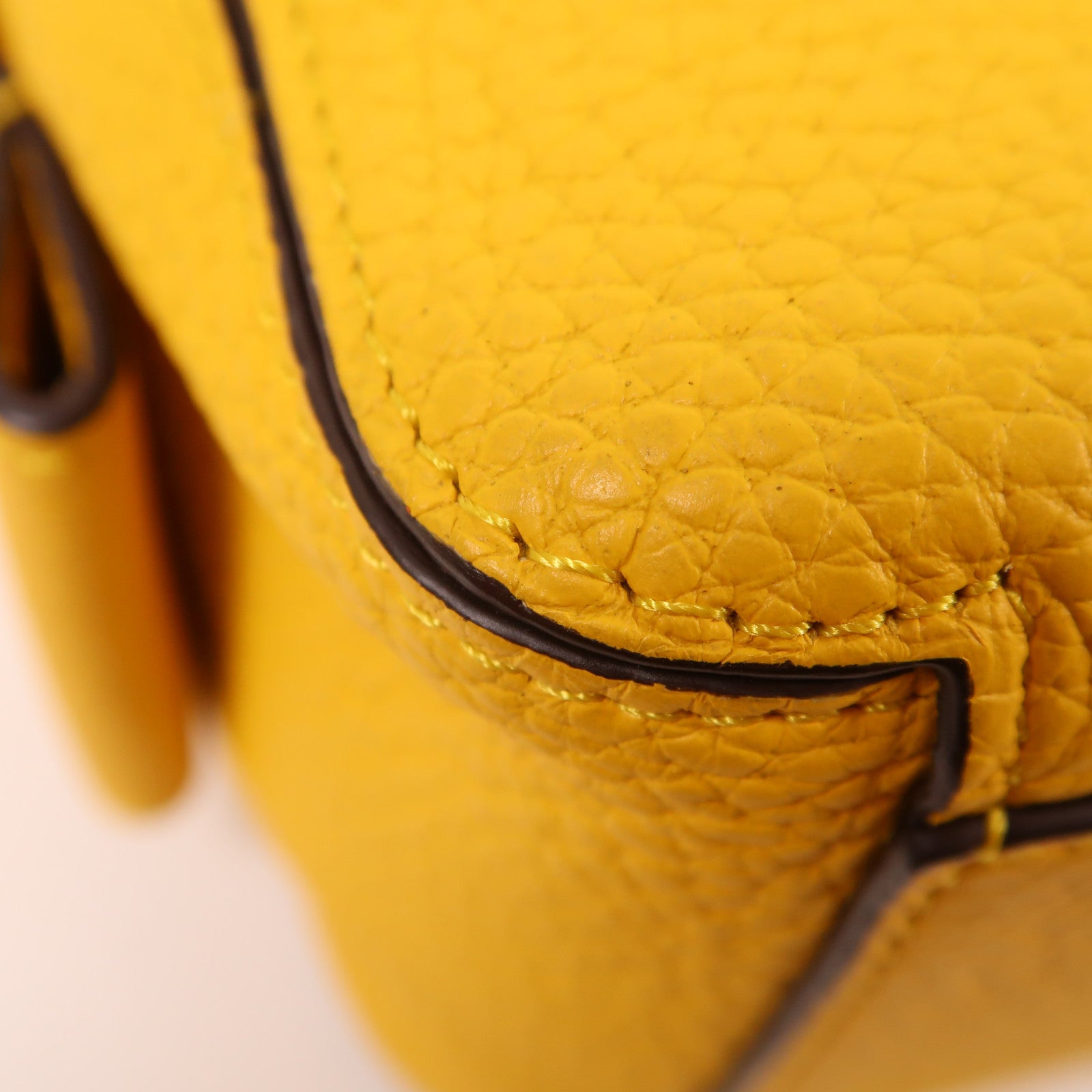 Delvaux 牛皮皮革Cool Box Mini金扣手挽肩背兩用袋