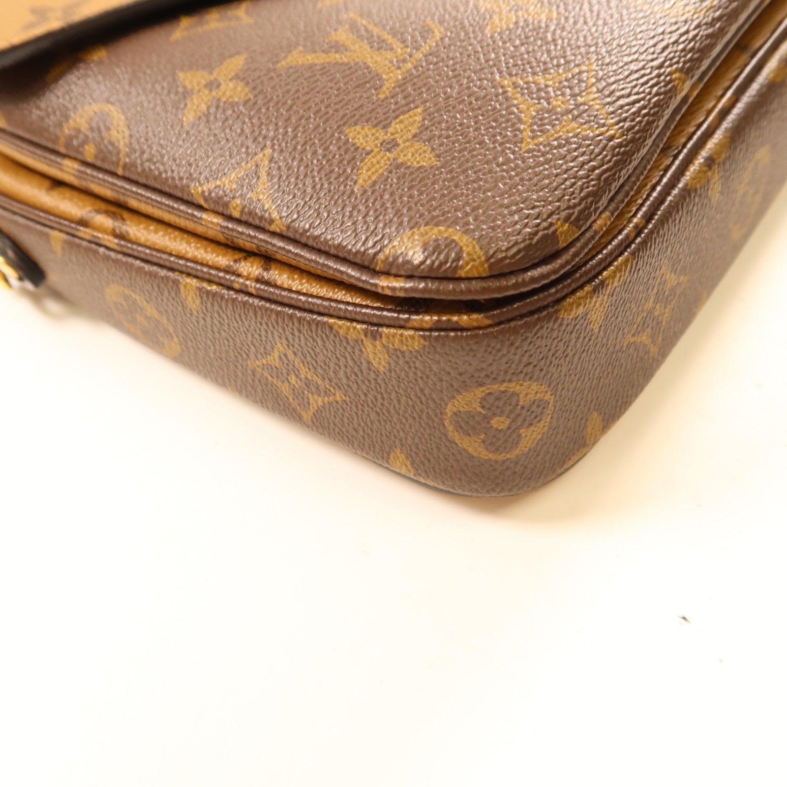 LOUIS VUITTON Monogram Reverse Pochette Metis金扣手挽肩背兩用袋棕色