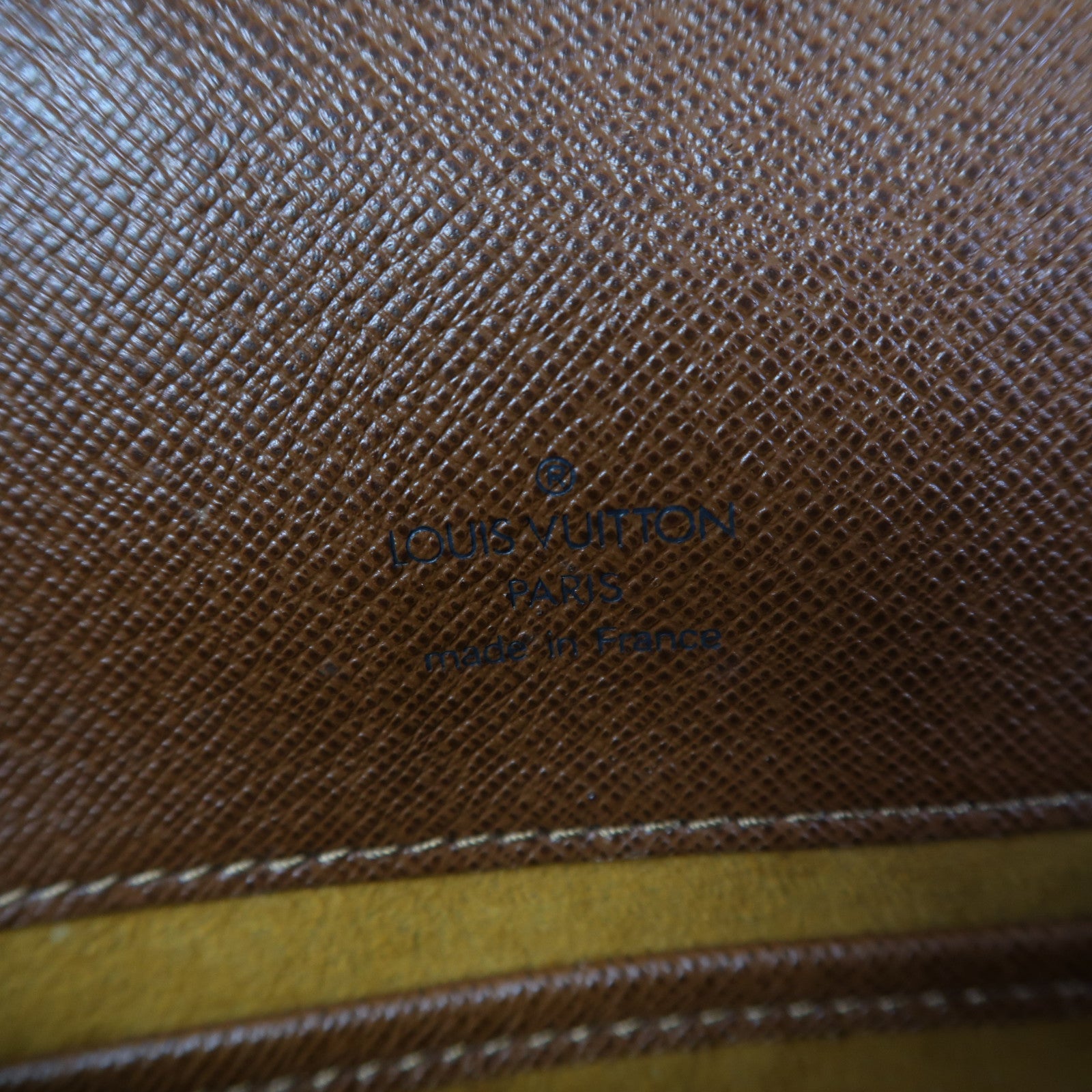 LOUIS VUITTON Monogram Musette Tango金扣肩背袋啡色