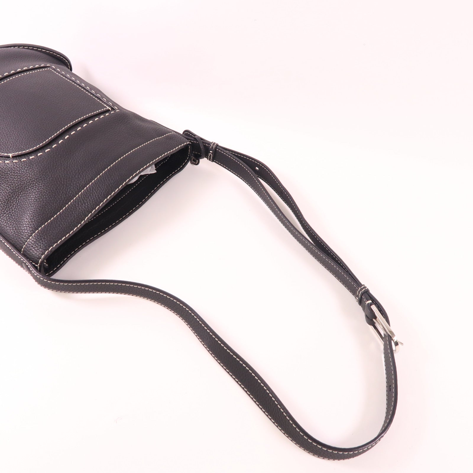 Delvaux 牛皮皮革Pin Daily銀扣肩背袋
