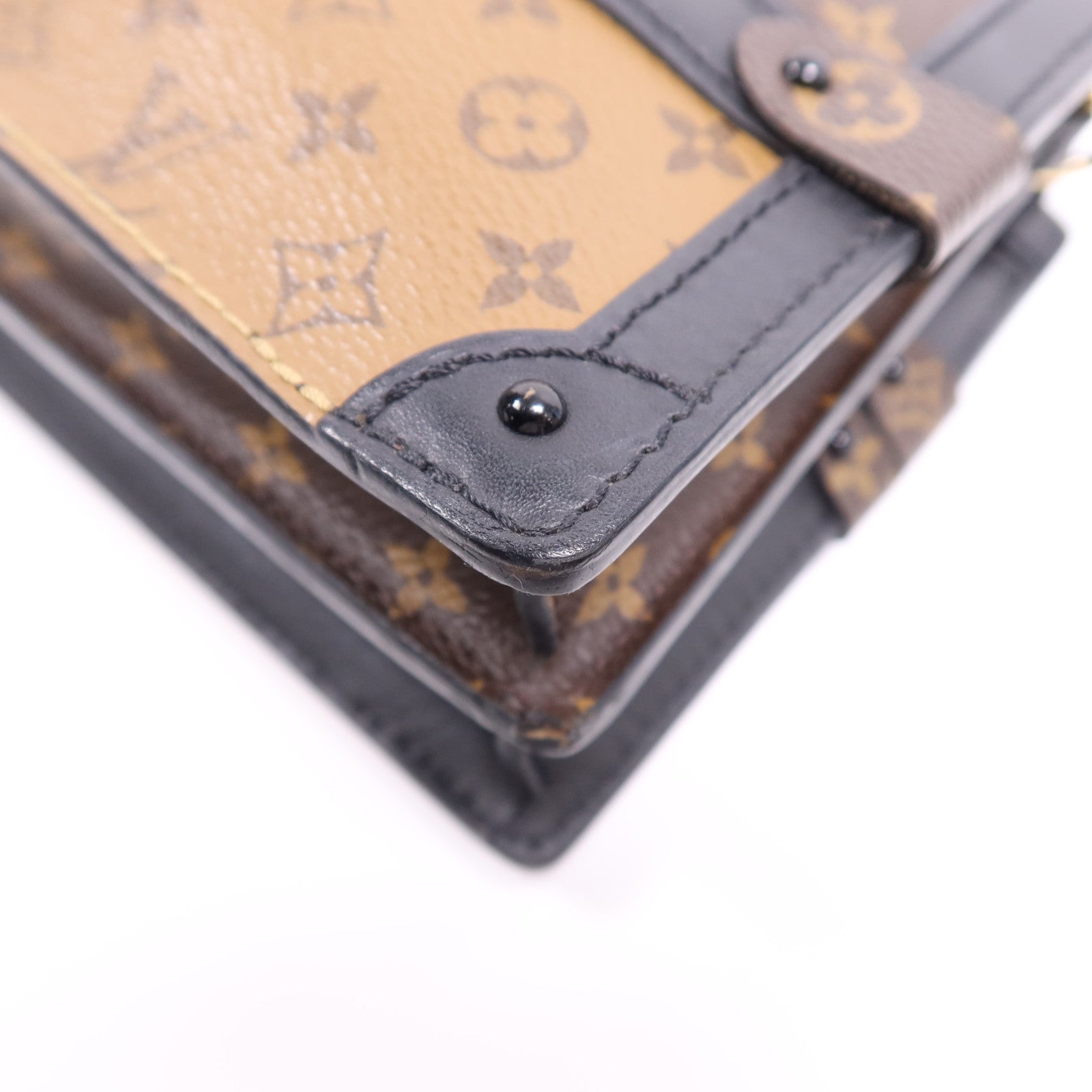 LOUIS VUITTON 【激減優惠】Monogram Reverse Trunk Clutch金扣肩背袋棕色