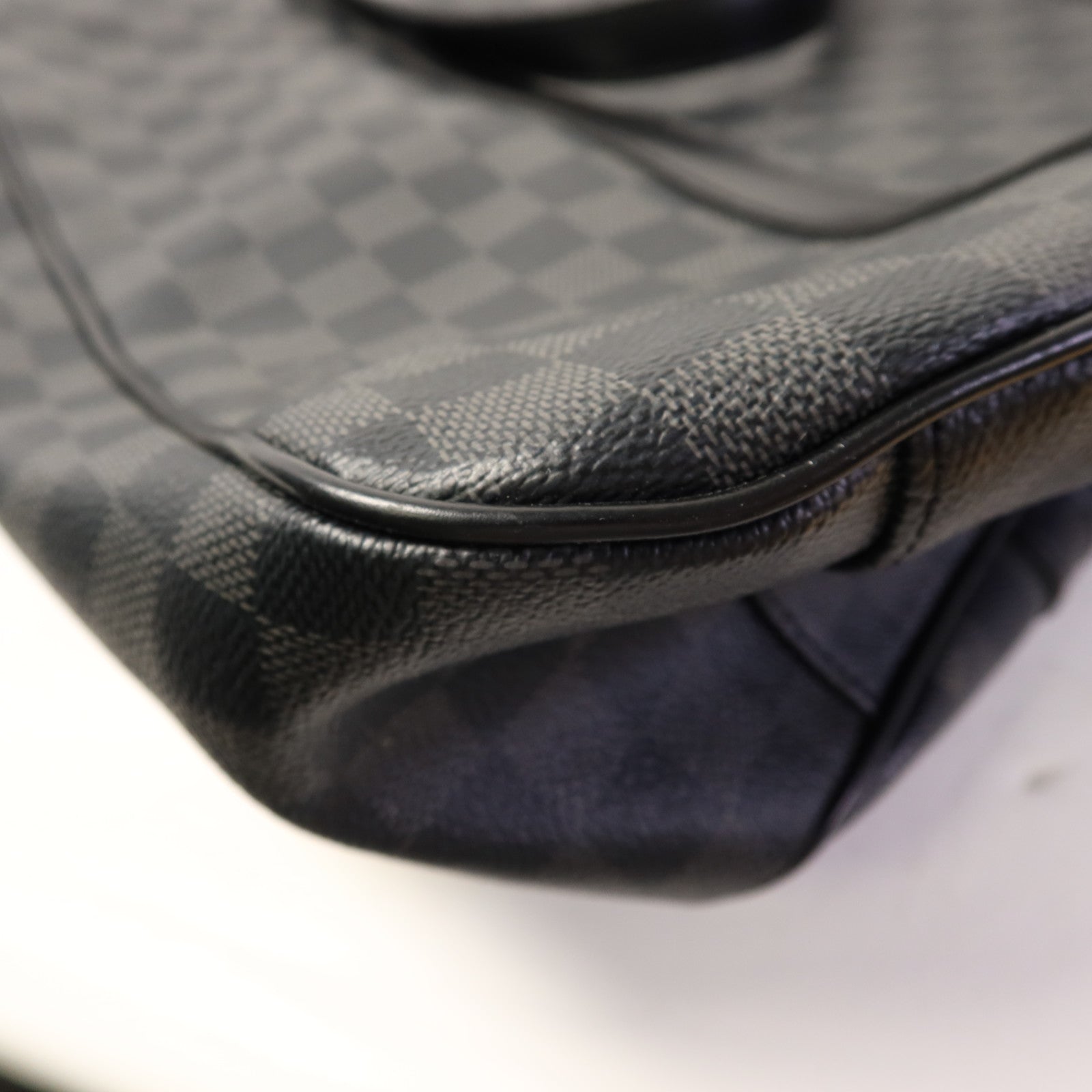 LOUIS VUITTON Damier Graphite Tadao PM銀扣手挽肩背兩用袋