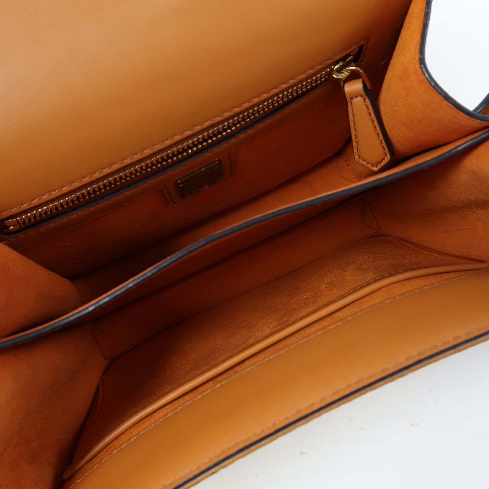 MCM 皮革Shoulder Bag金扣肩背袋啡色