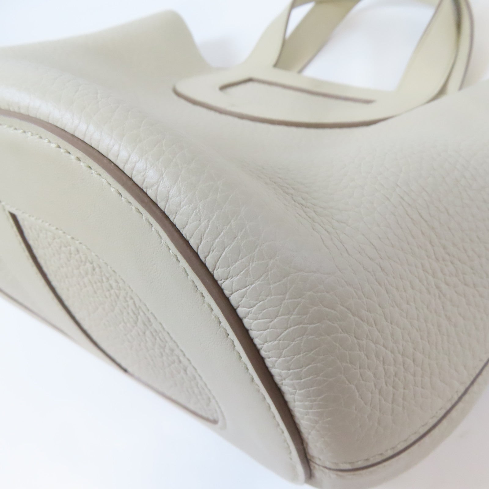 HERMES Clemence皮革In The Loop 23金扣手挽袋Beton/白色