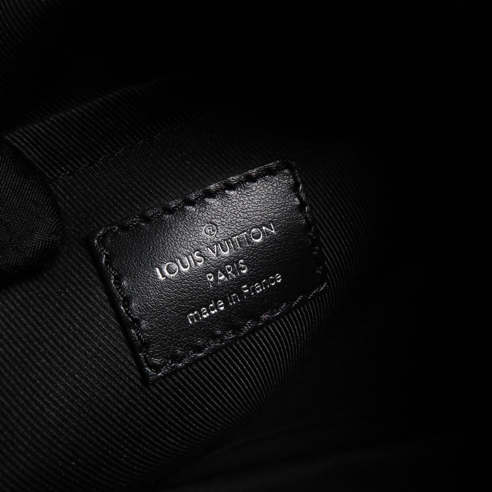 LOUIS VUITTON Monogram Taurillon Steamer Messenger肩背袋