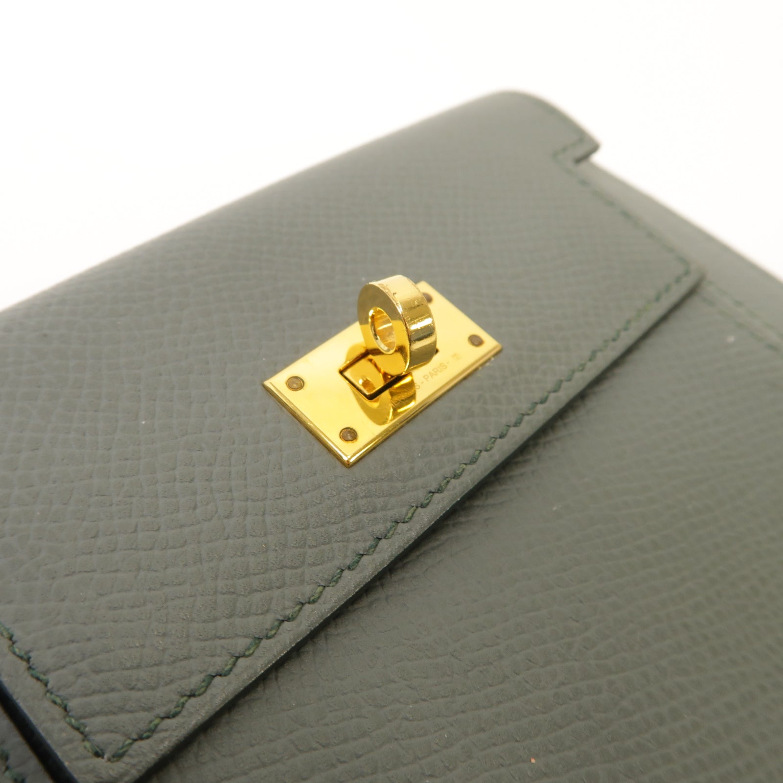 HERMES **【激減優惠】Epsom皮革Kelly Pocket Compact金扣錢包Vert Amande灰色