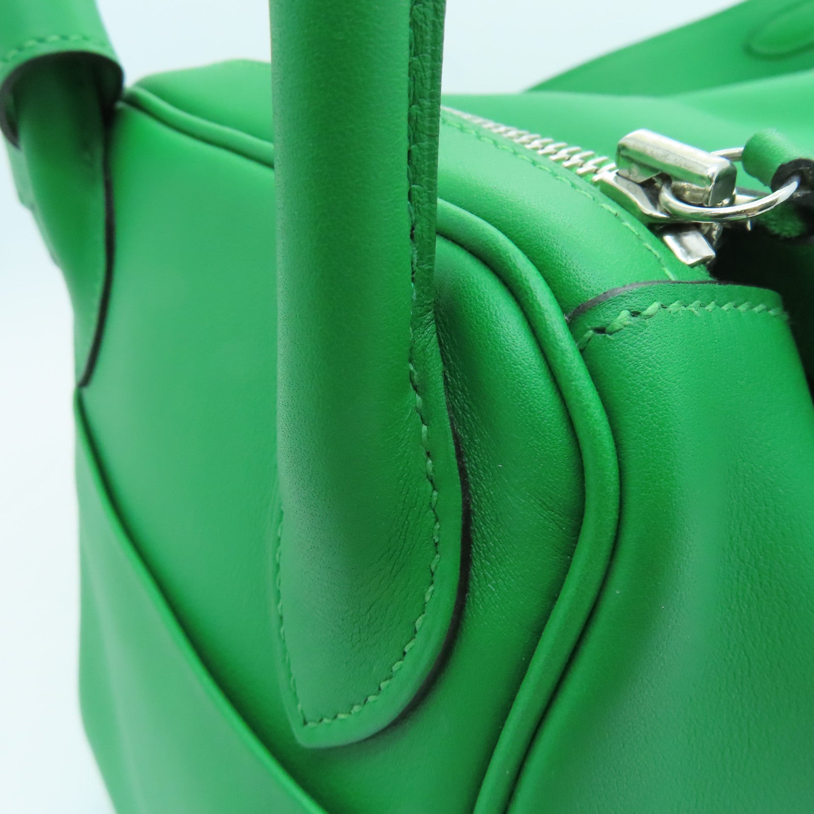 HERMES Veau Swift Leather Lindy 30 Silver Buckle Handle Shoulder Bag Green