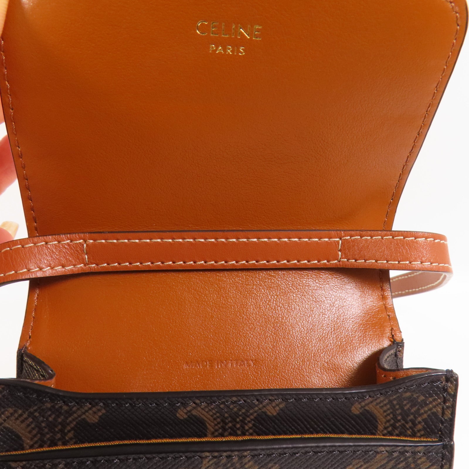 CELINE Trionphe帆布Phone Pouch金扣肩背袋