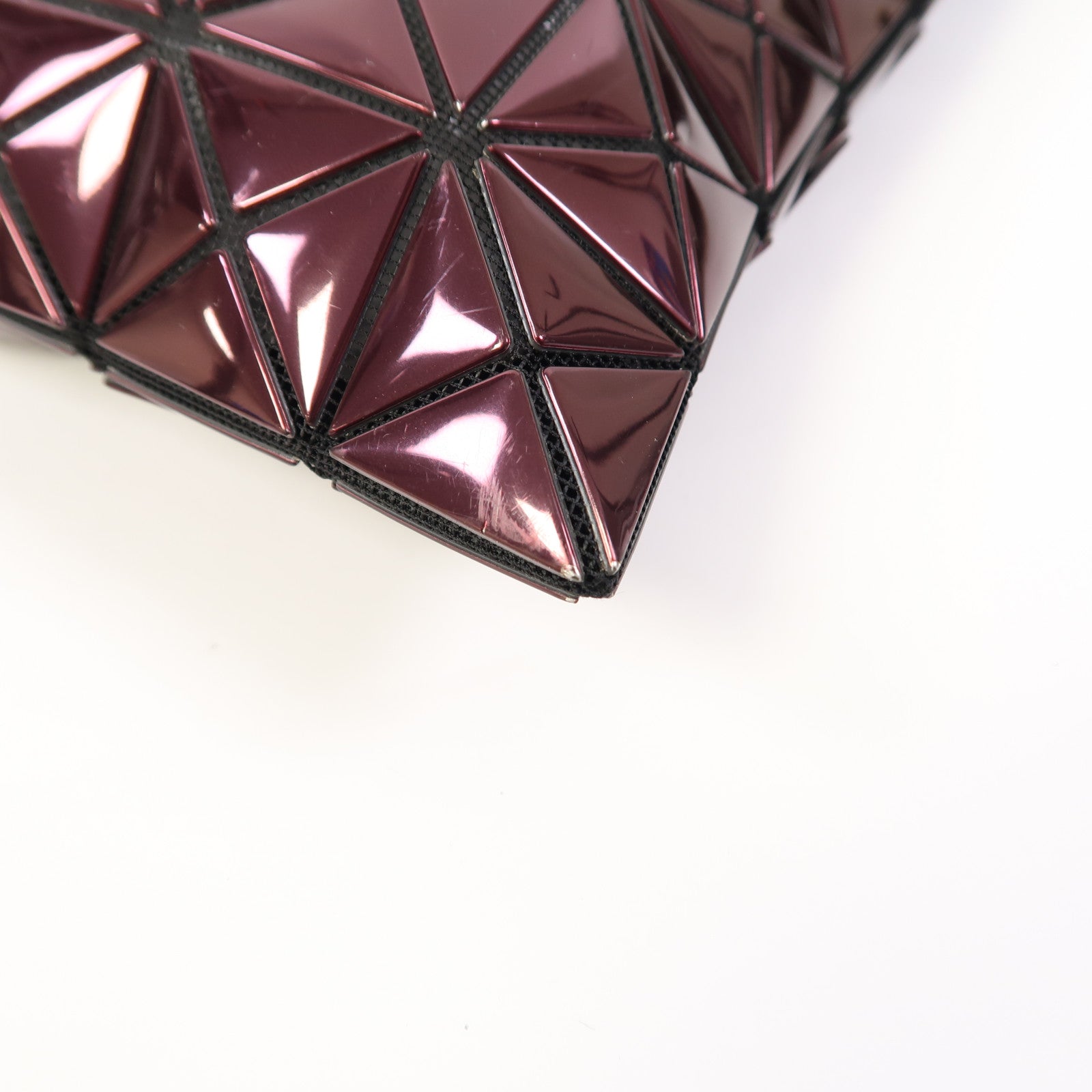 ISSEY MIYAKE PVC Bao Bao肩背袋暗紫紅色