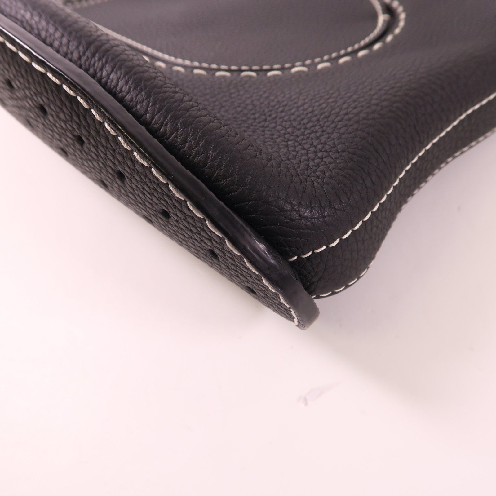 Delvaux 牛皮皮革Pin Daily銀扣肩背袋