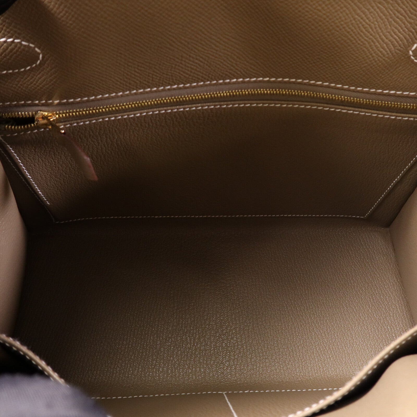 HERMES Epsom皮革Kelly 28 Sellier金扣手挽肩背兩用袋Etoupe