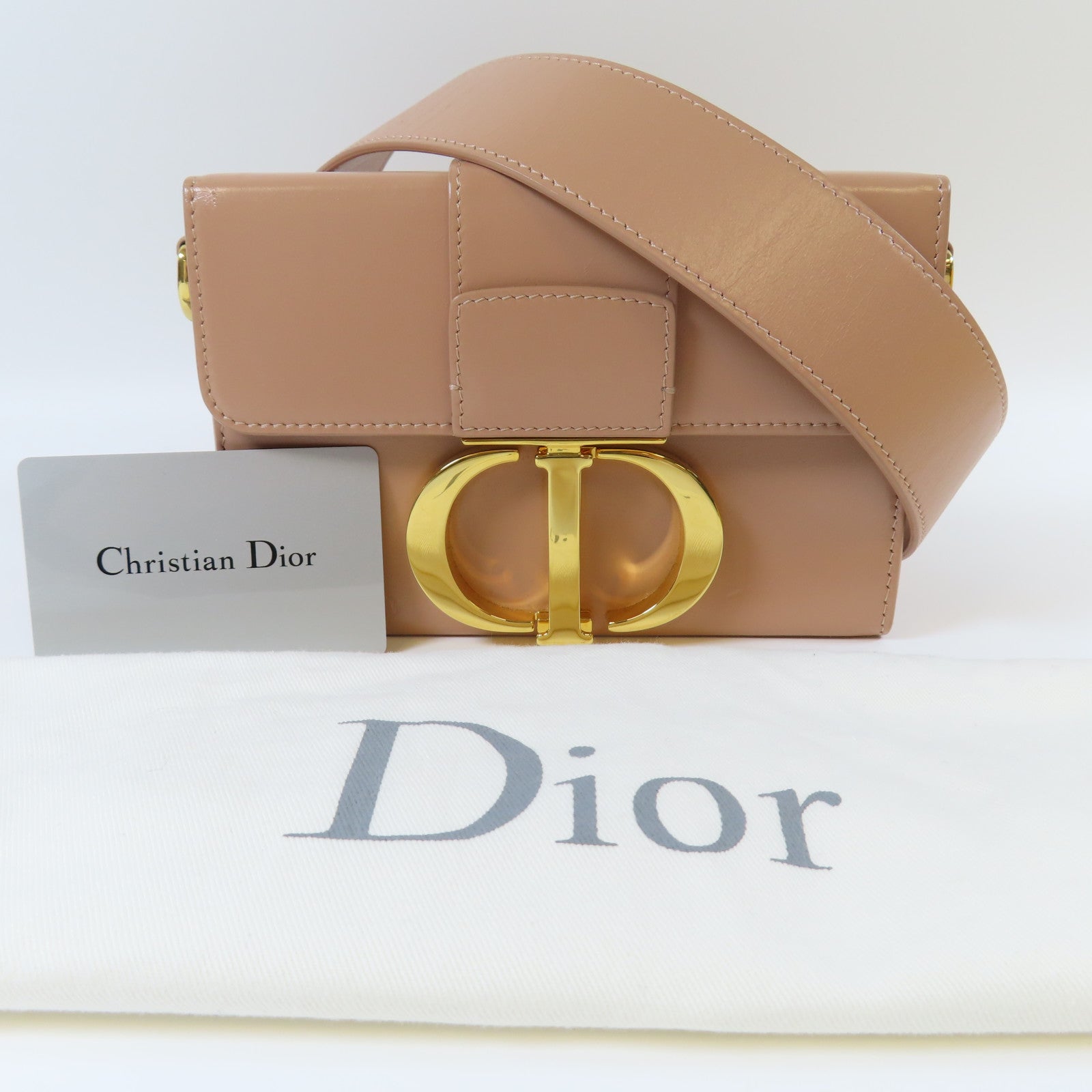 Dior **【激減優惠】牛皮皮革30 Montaigne Micro金扣肩背袋杏色