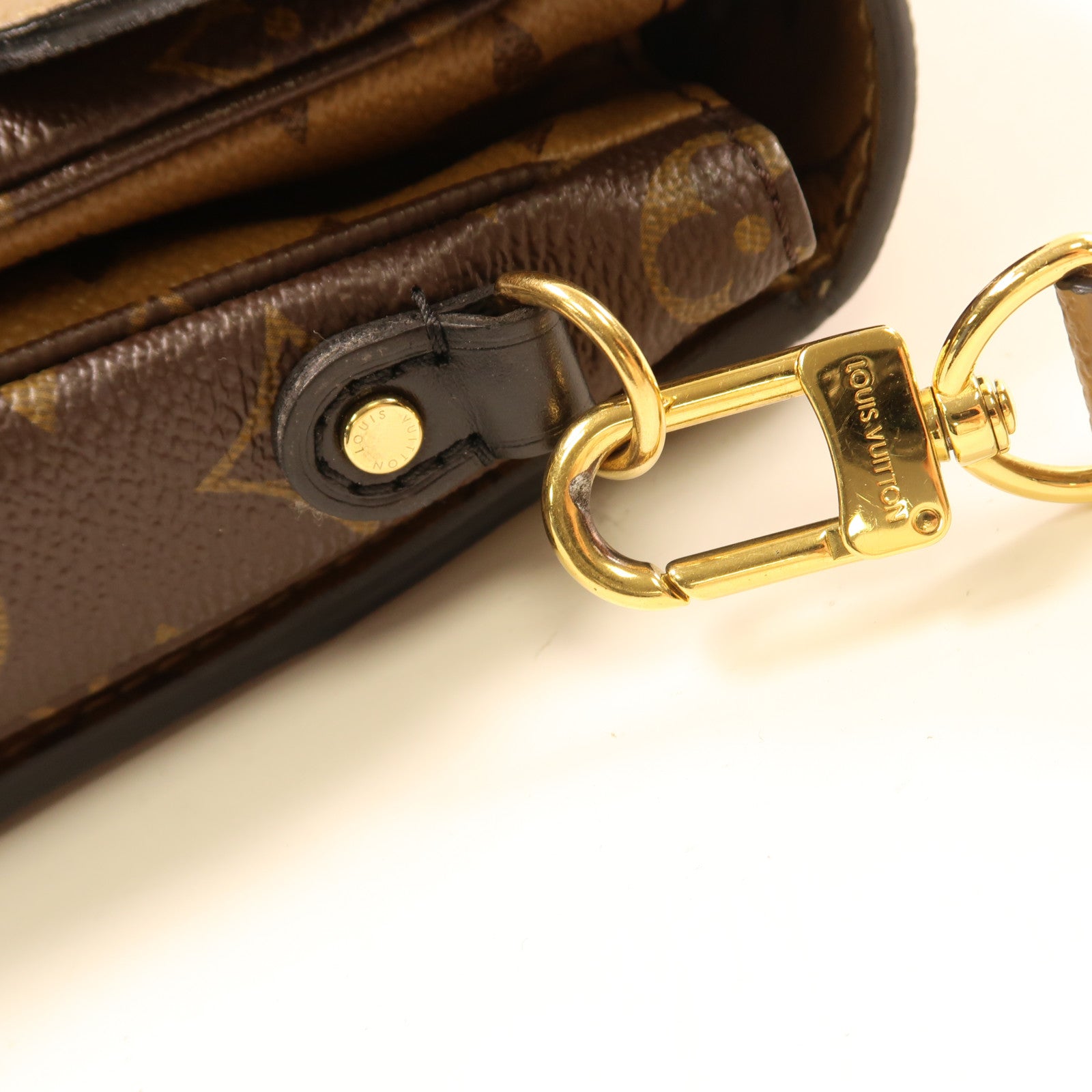 LOUIS VUITTON Monogram Reverse Pochette Metis金扣手挽肩背兩用袋棕色