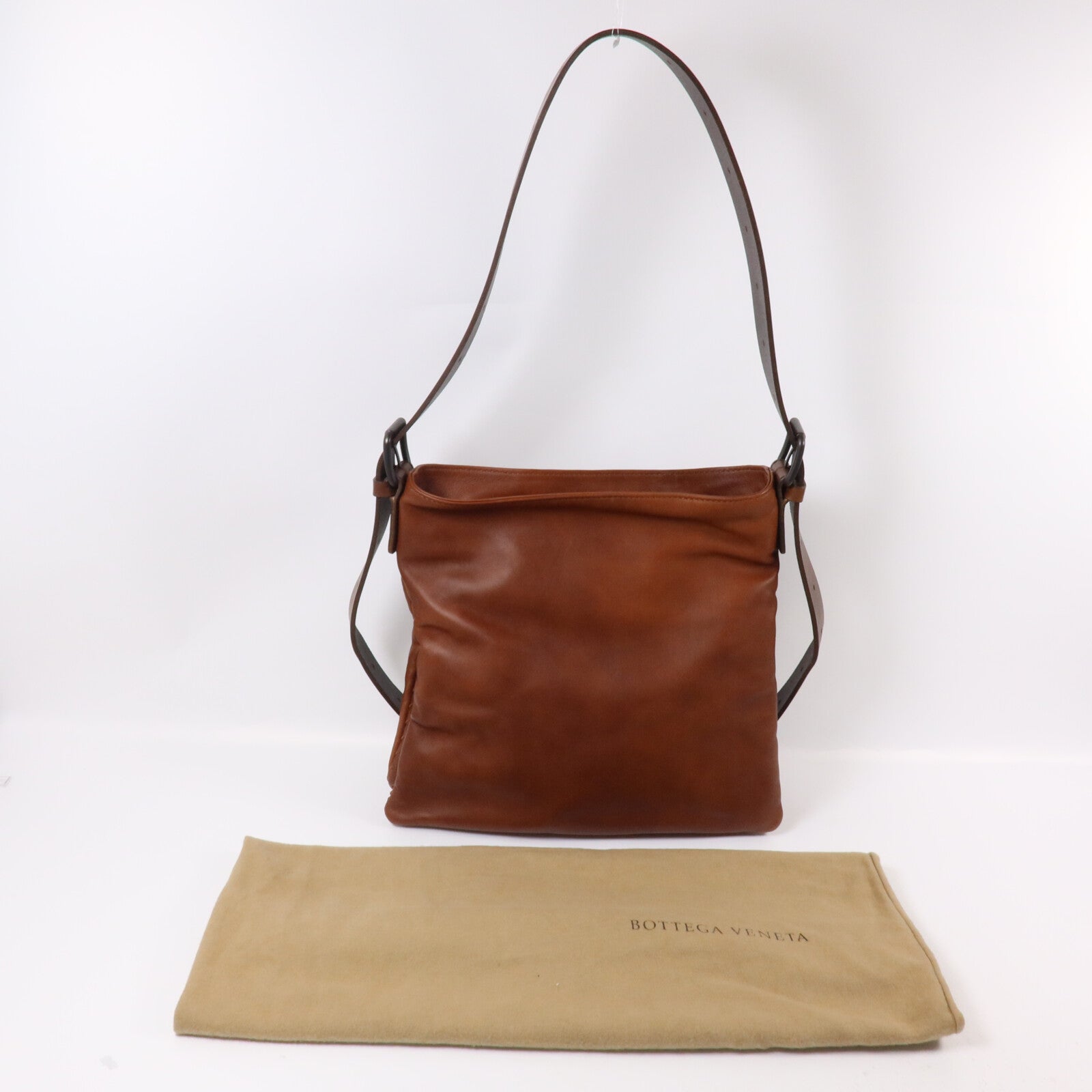 BOTTEGA VENETA 羊皮皮革Messenger Bag肩背袋