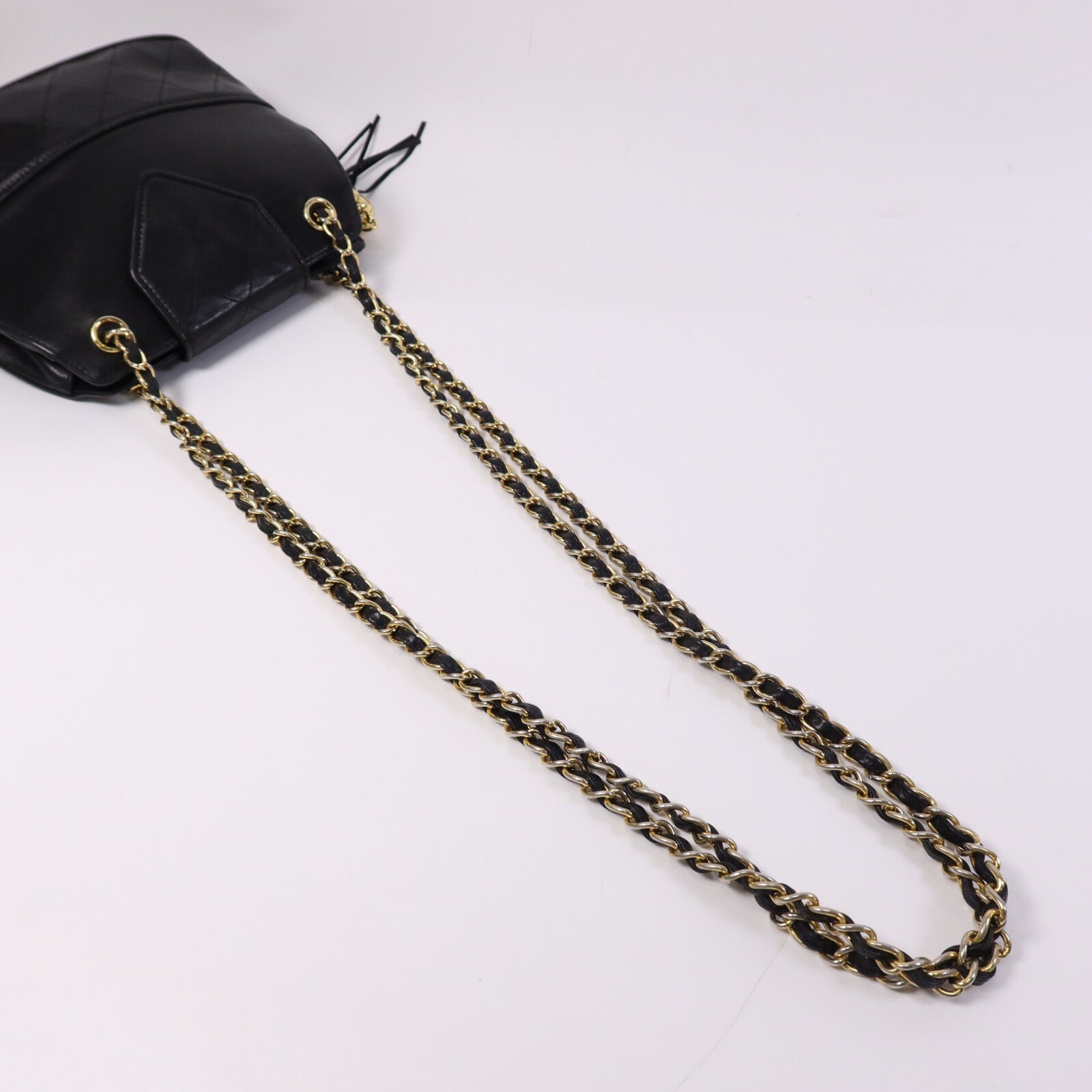 CHANEL 羊皮皮革Shoulder Bag金扣鏈帶肩背袋