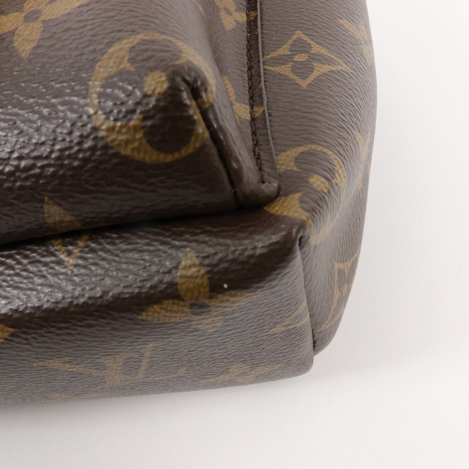 LOUIS VUITTON Monogram Excursion PM背包