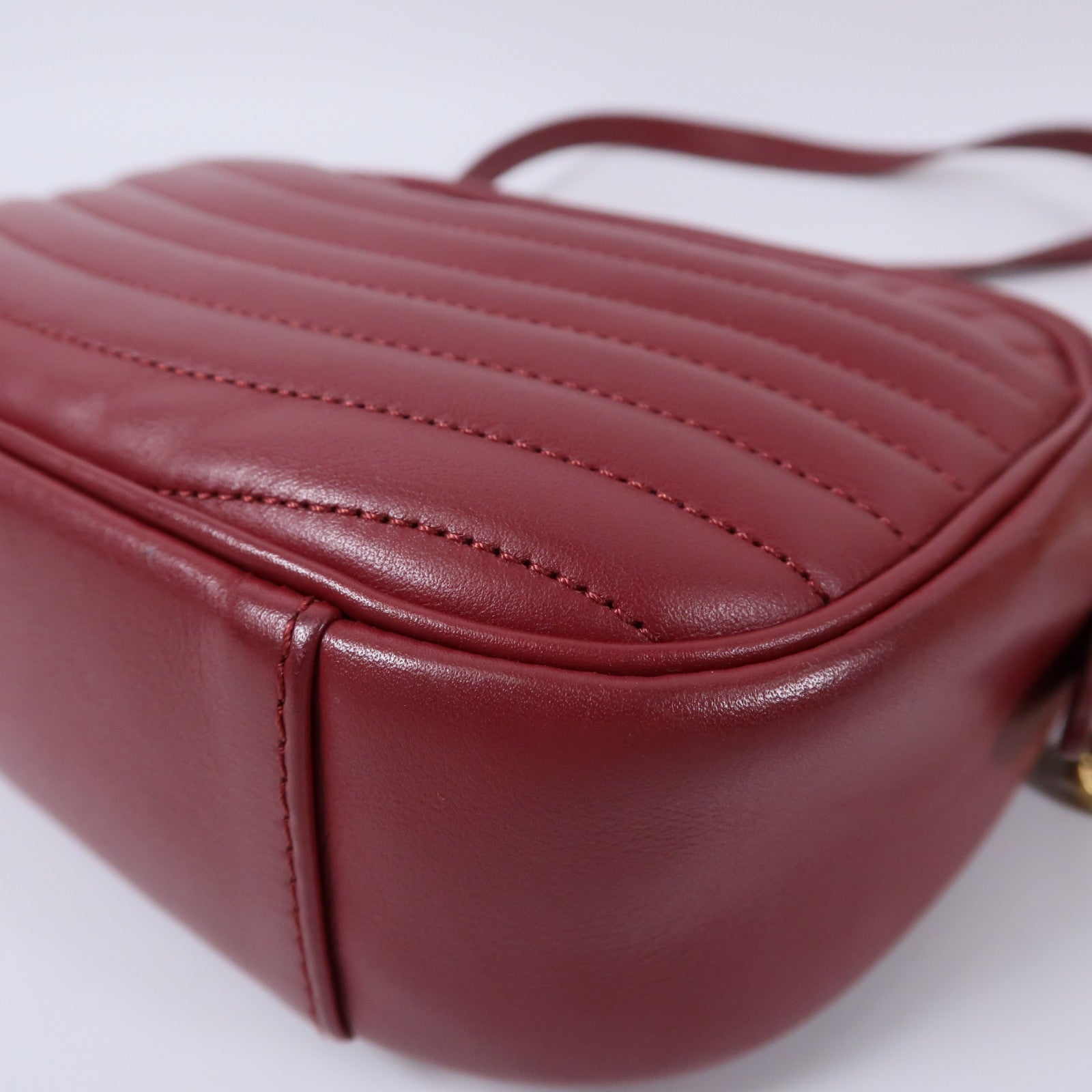 LOUIS VUITTON 牛皮皮革New Wave鏈帶肩背袋