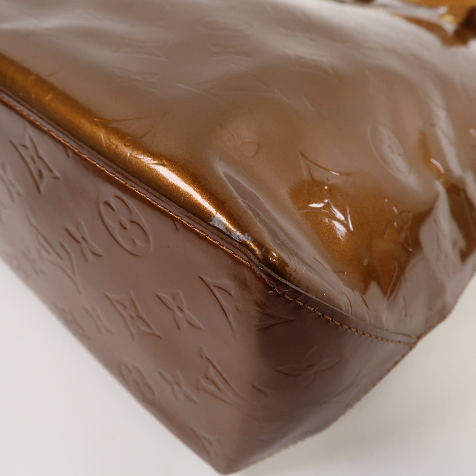 LOUIS VUITTON 【激減優惠】Monogram Vernis Reade MM金扣手挽袋古銅色