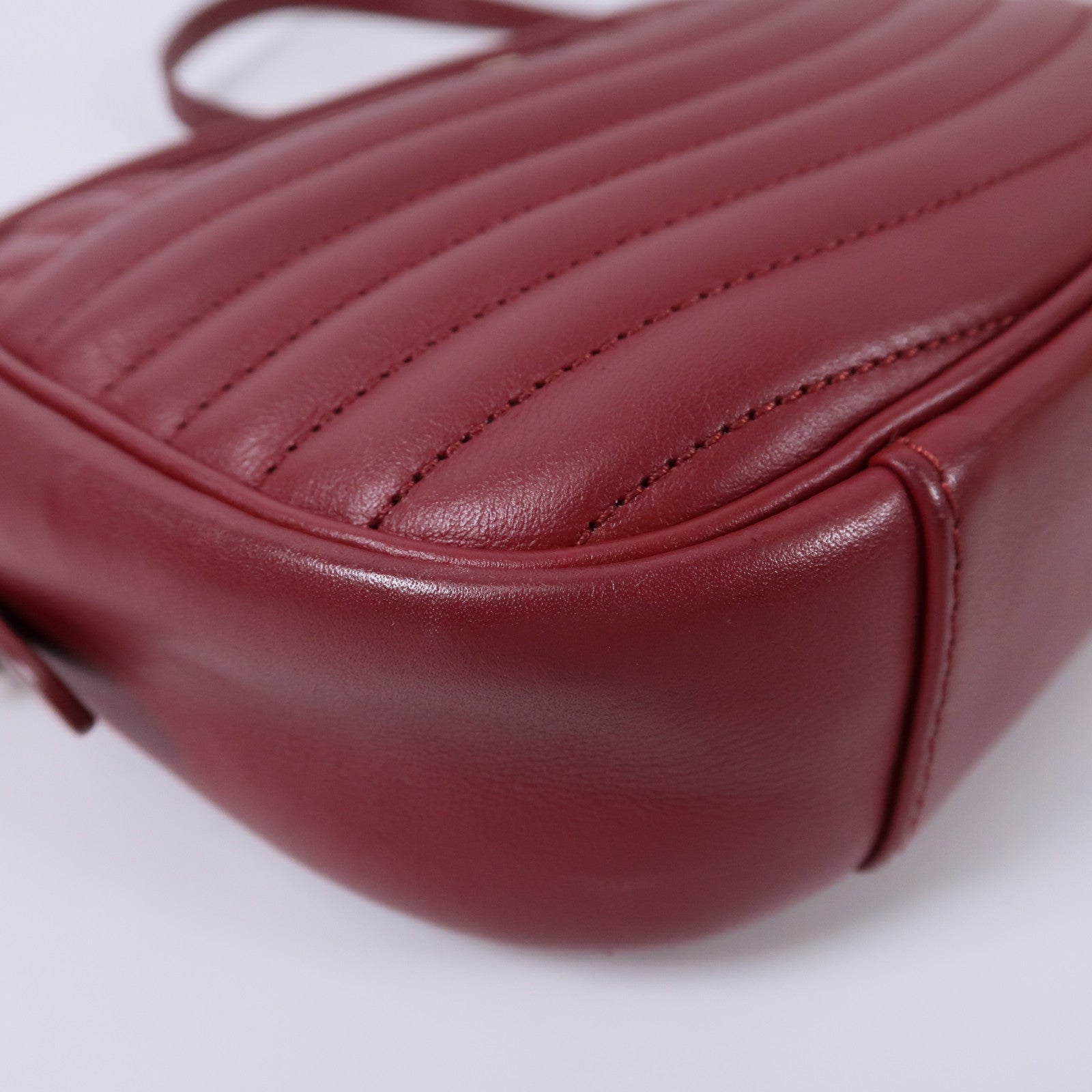 LOUIS VUITTON 牛皮皮革New Wave鏈帶肩背袋