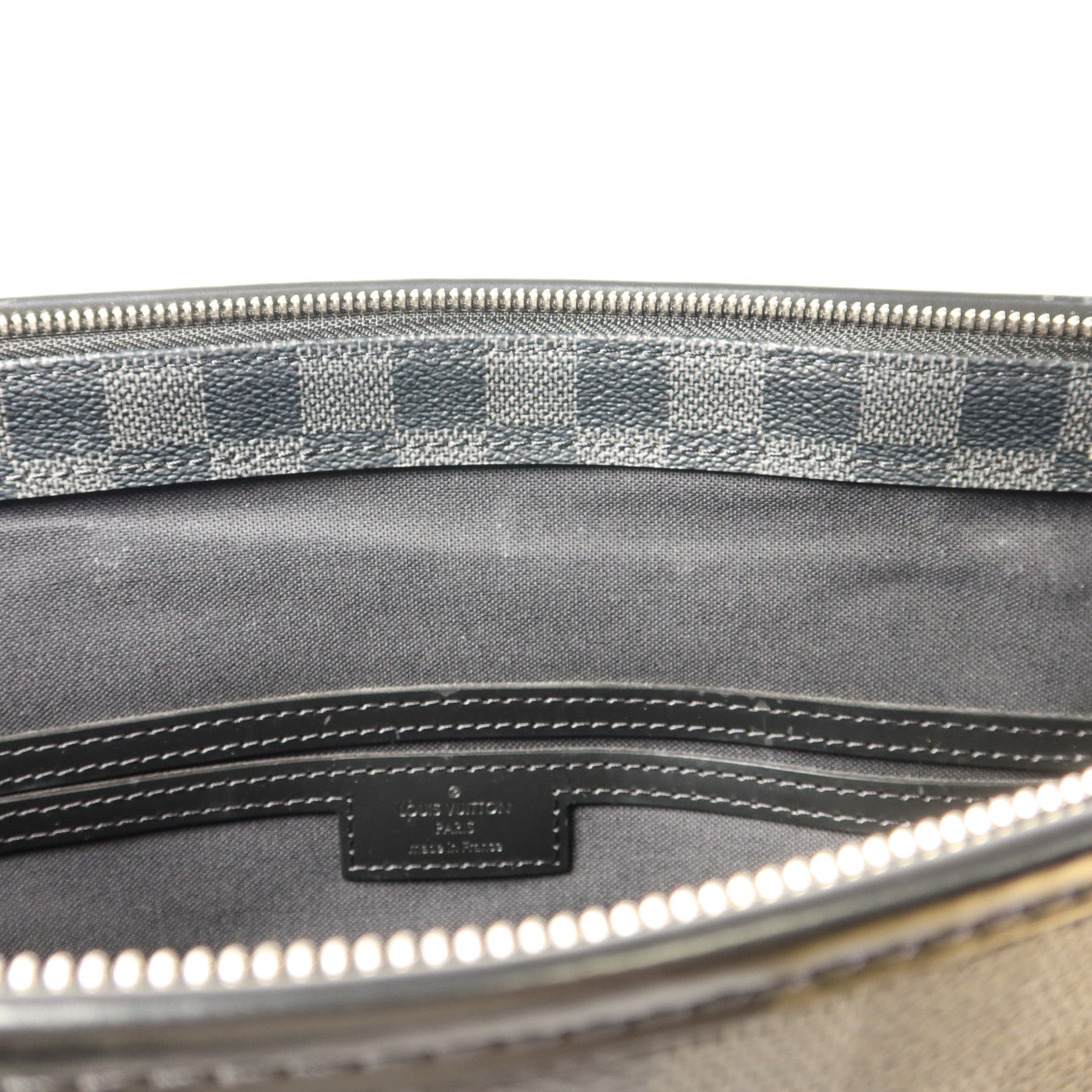 LOUIS VUITTON Damier Graphite Tadao PM銀扣手挽肩背兩用袋