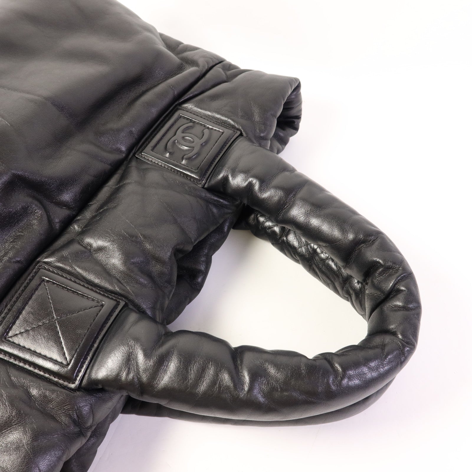 CHANEL 尼龍Coco Cocoon銀扣手挽袋