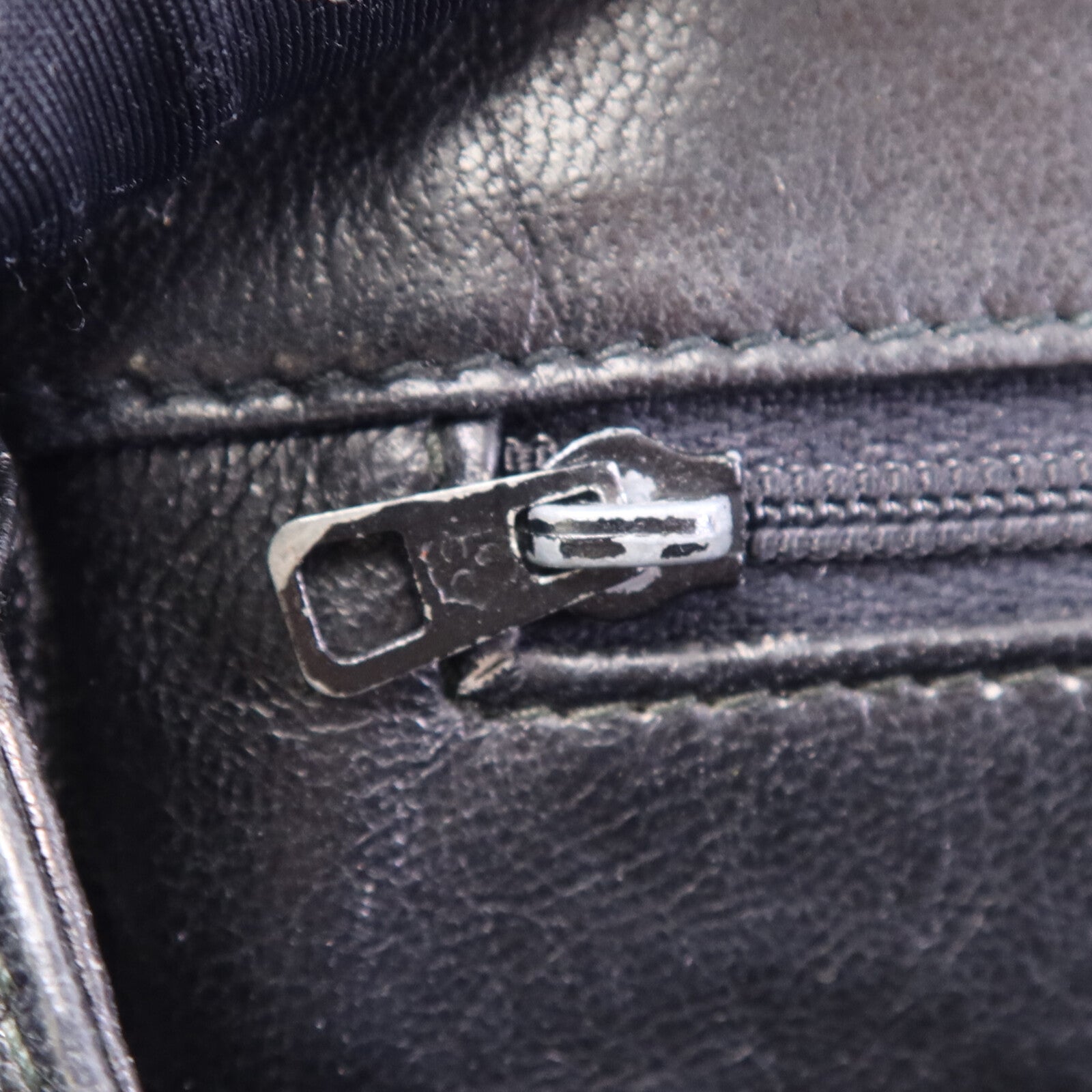 CHANEL 羊皮皮革Shoulder Bag金扣鏈帶肩背袋