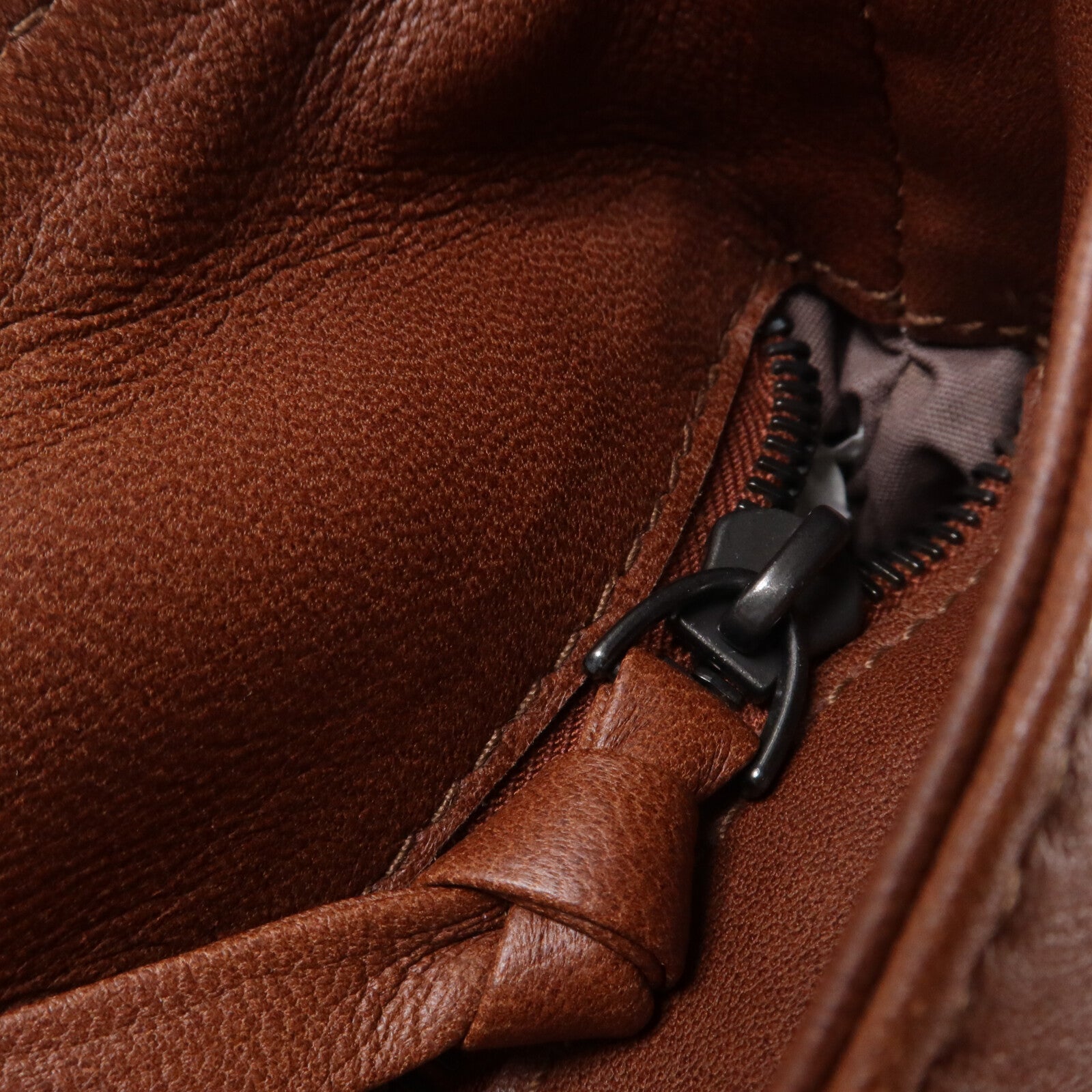BOTTEGA VENETA 羊皮皮革Messenger Bag肩背袋