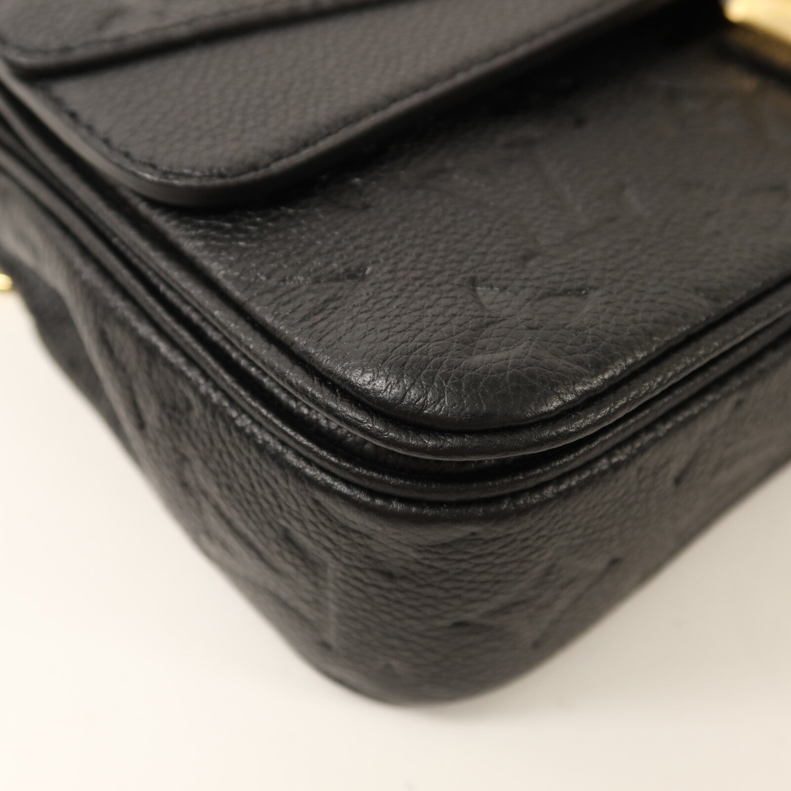 LOUIS VUITTON Monogram Empreinte Marceau金扣鏈帶肩背袋