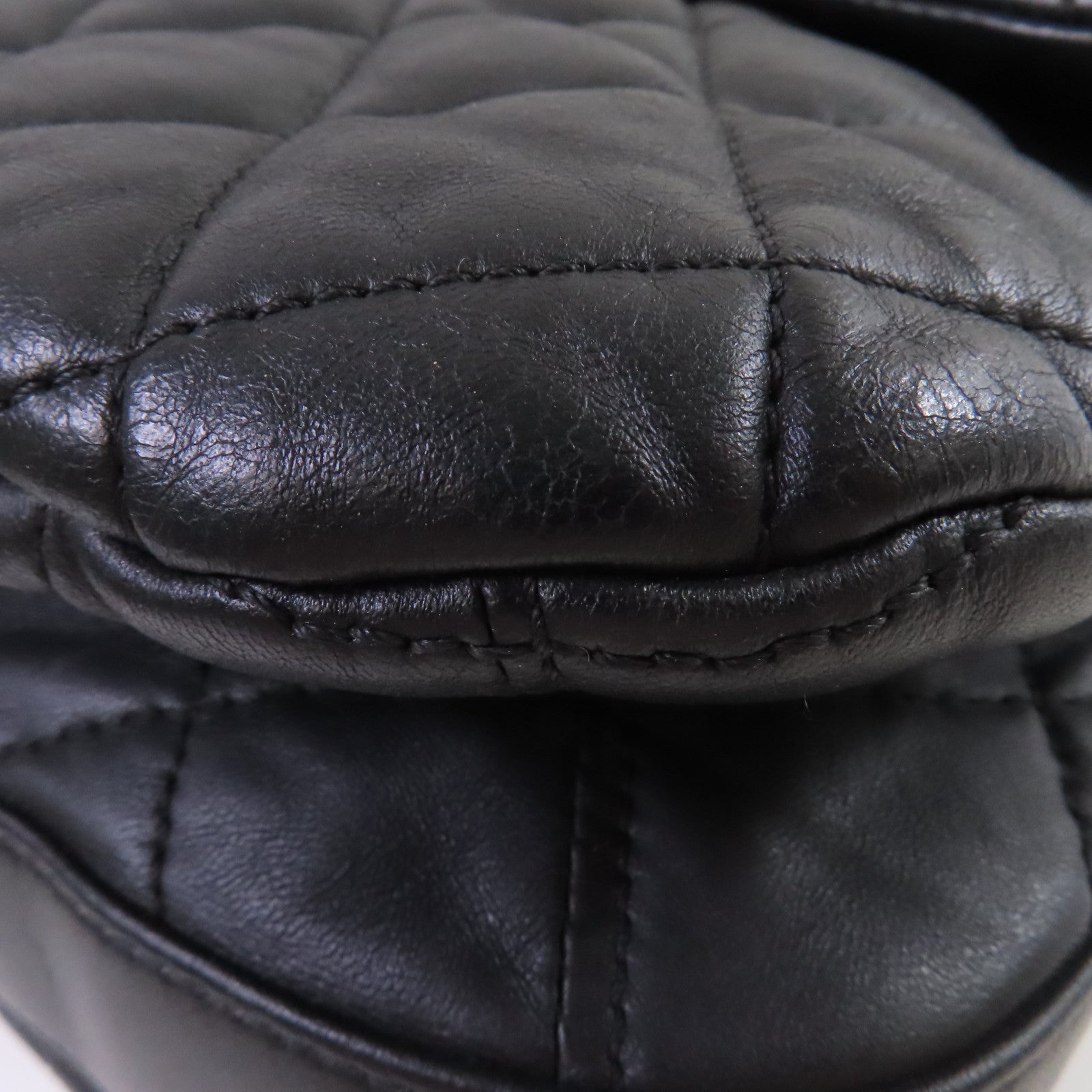CHANEL 菱格牛皮皮革Chain Shoulder Bag銀扣鏈帶肩背袋黑色