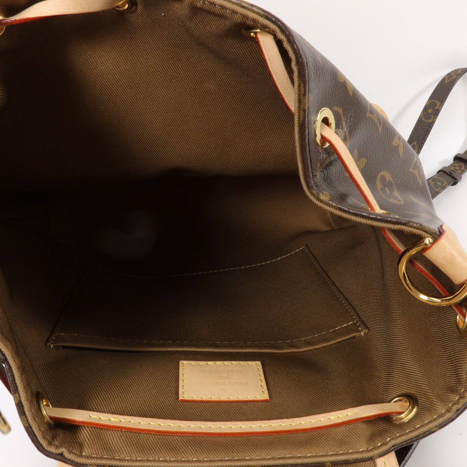 LOUIS VUITTON Monogram Excursion PM背包