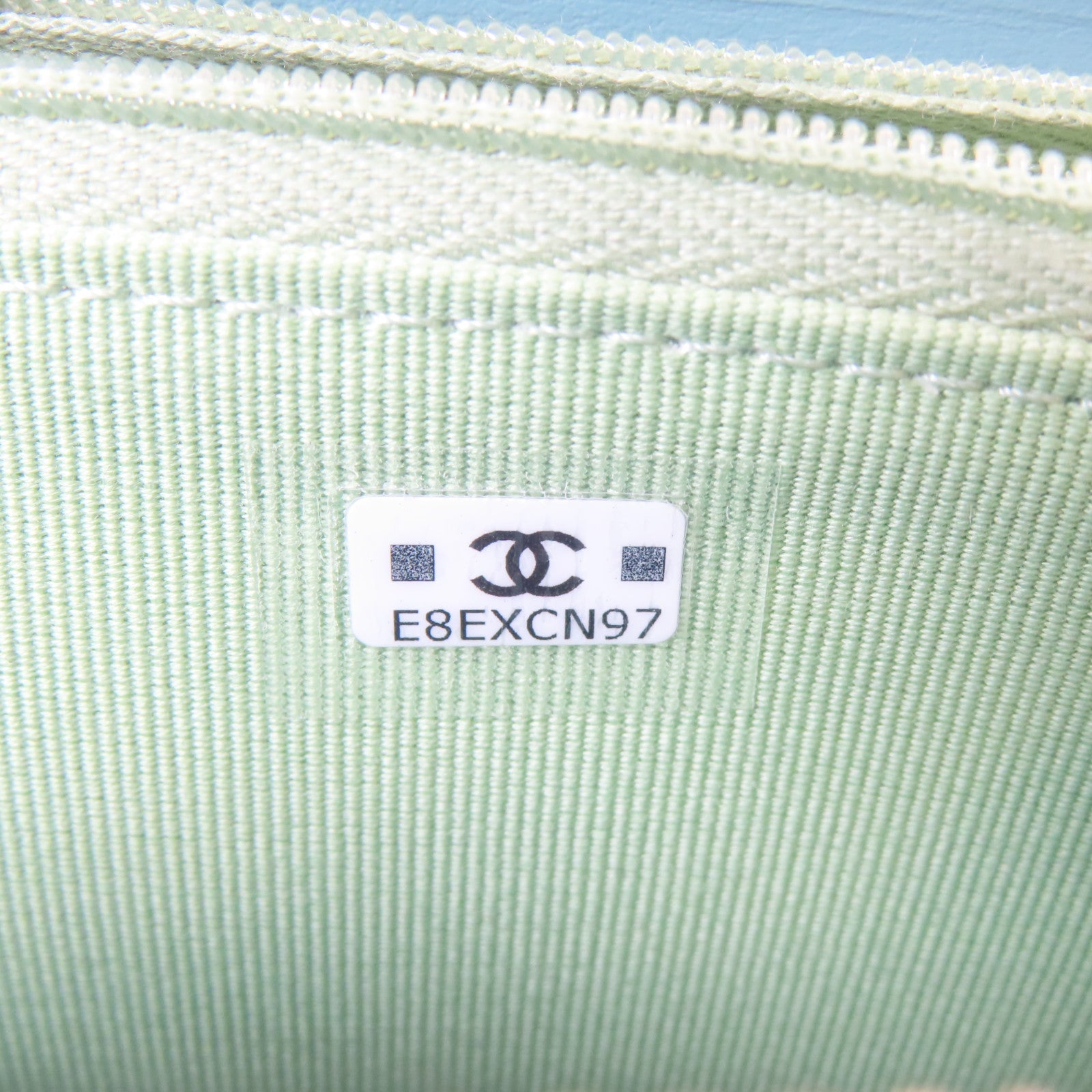 CHANEL 菱格Caviar皮革Round Wallet銀扣錢包綠松石色