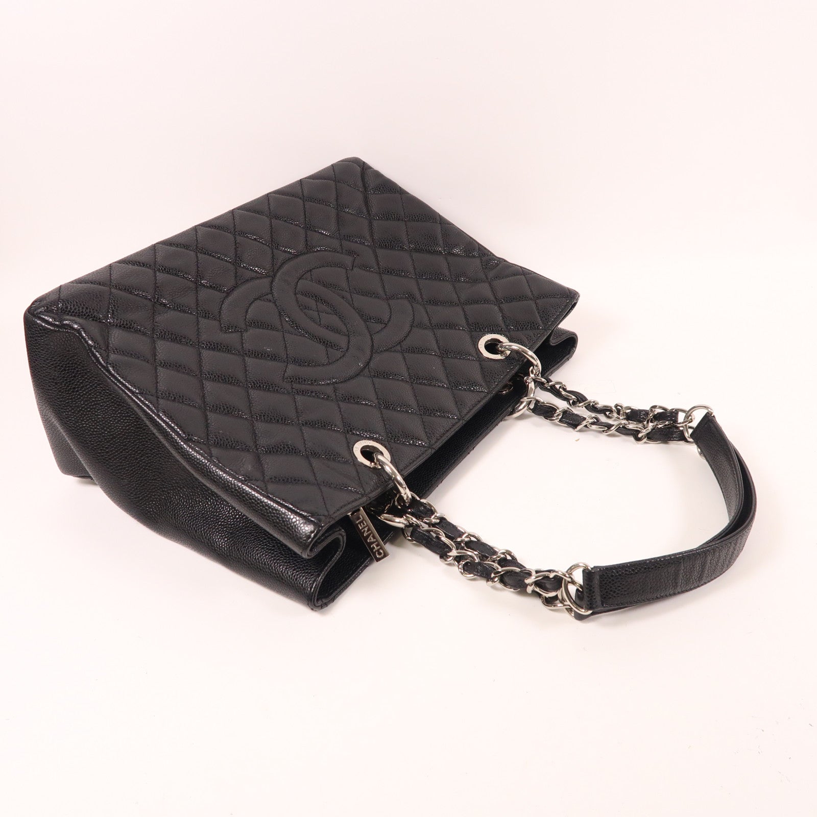 CHANEL 牛皮皮革GST銀扣鏈帶肩背袋黑色