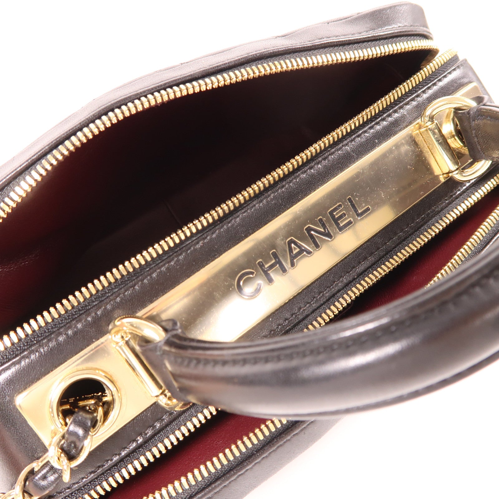 CHANEL 羊皮皮革Trendy CC Bowling金扣鏈帶肩背袋黑色