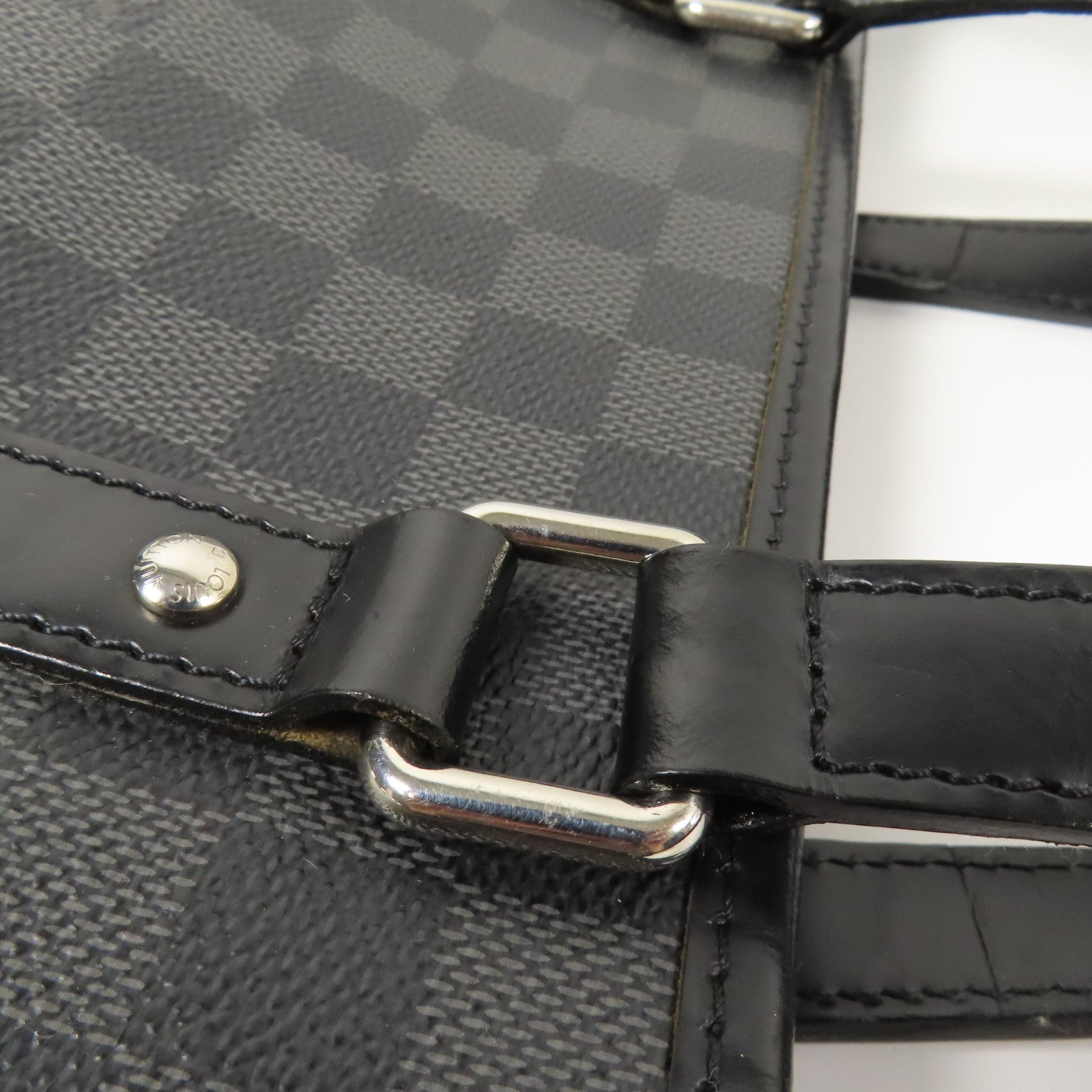 LOUIS VUITTON Damier Graphite Tadao MM銀扣手挽肩背兩用袋