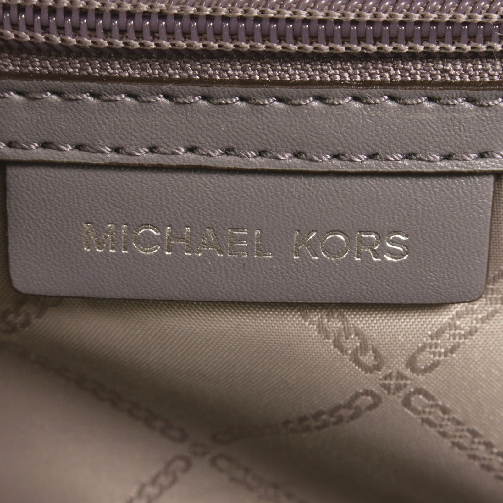 Michael Kors 皮革Top-Zip Satchel銀扣手挽肩背兩用袋