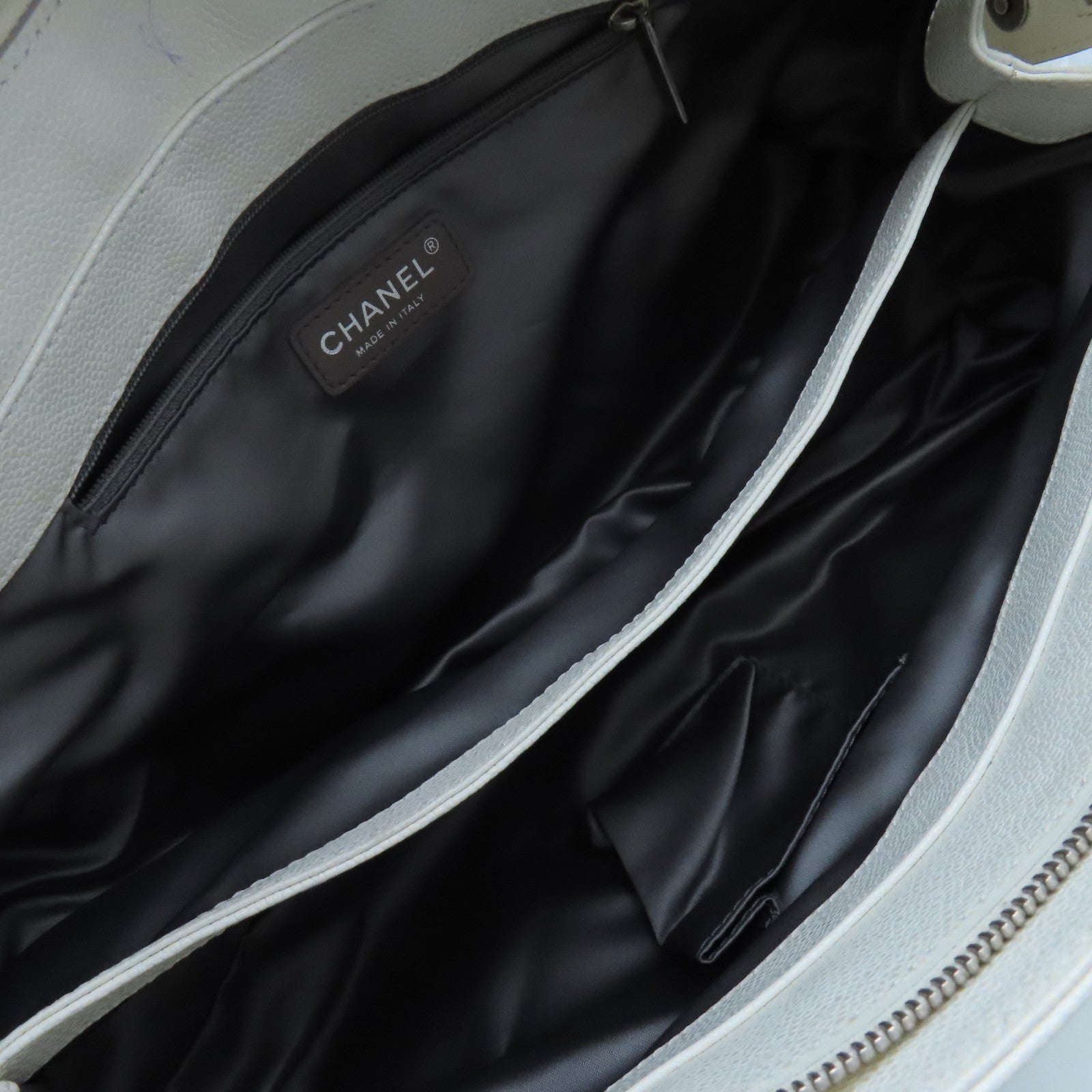CHANEL 【激減優惠】菱格牛皮皮革Chain Shoulder Bag鏈帶肩背袋米白色
